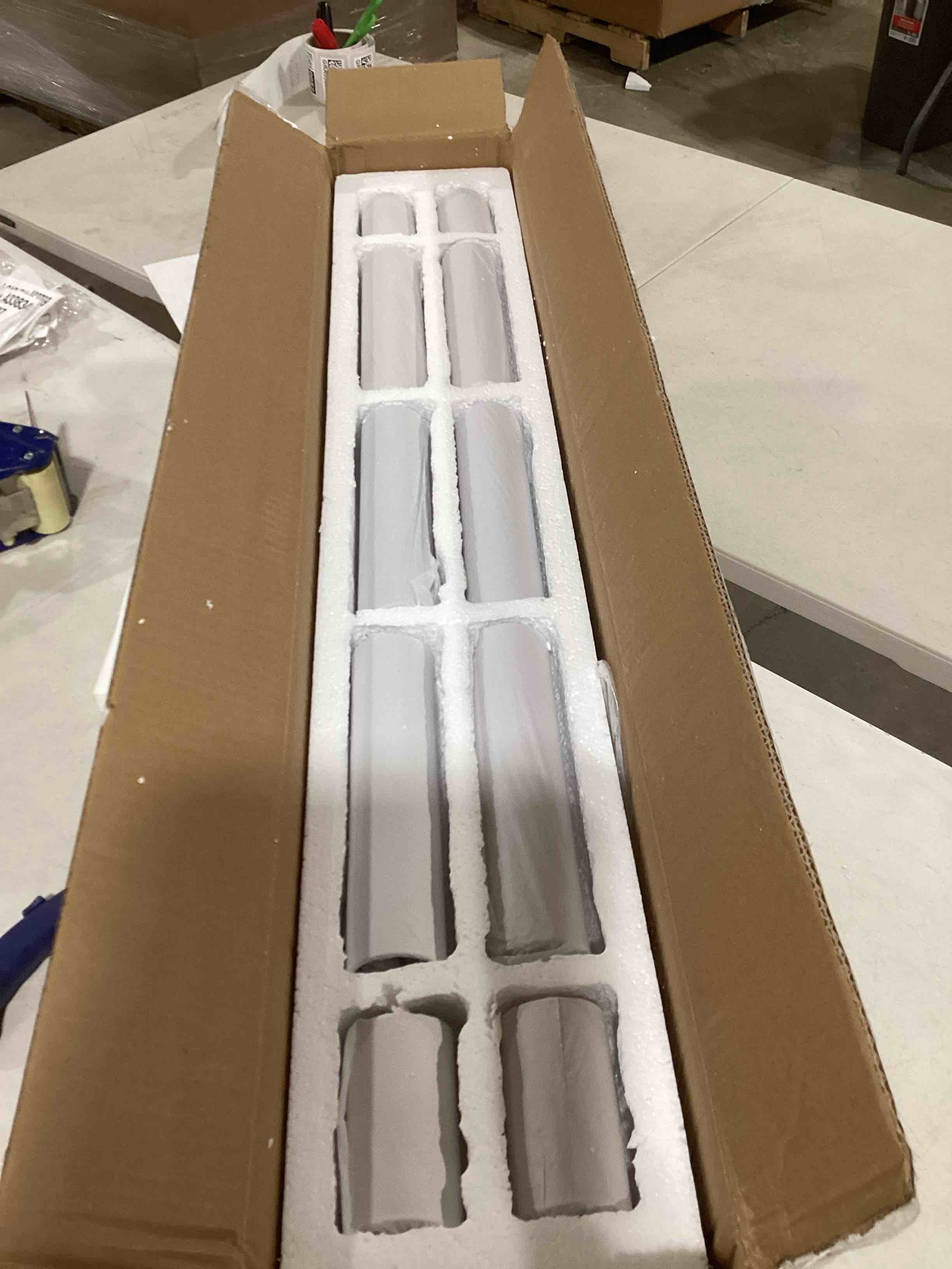 https://s3.amazonaws.com/lotting-images-prod/bidfta/PPE0400965_1731959507358.jpeg