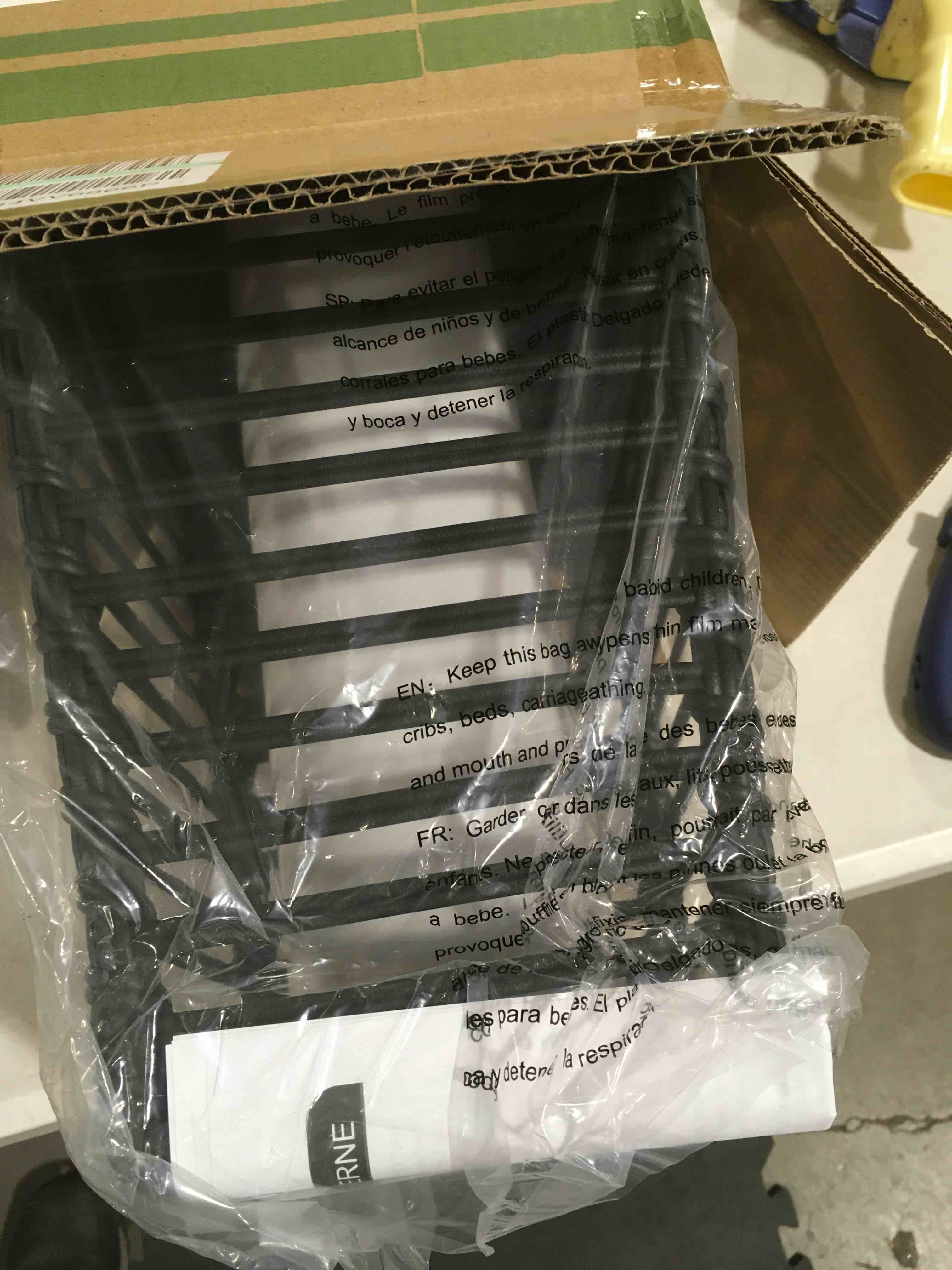 https://s3.amazonaws.com/lotting-images-prod/bidfta/PPE0401301_1731605200603.jpeg
