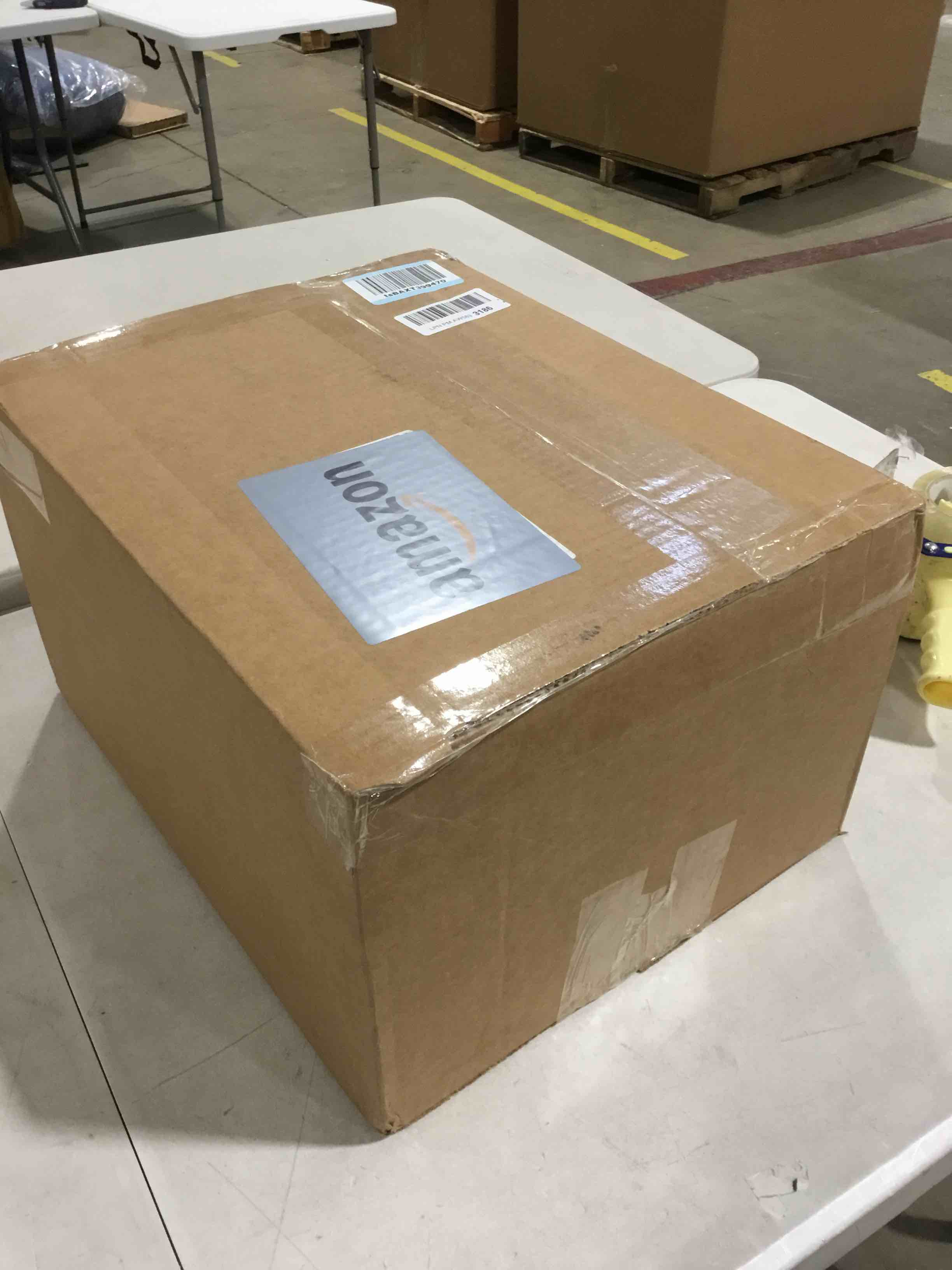 https://s3.amazonaws.com/lotting-images-prod/bidfta/PPE0401329_1731595401821.jpeg
