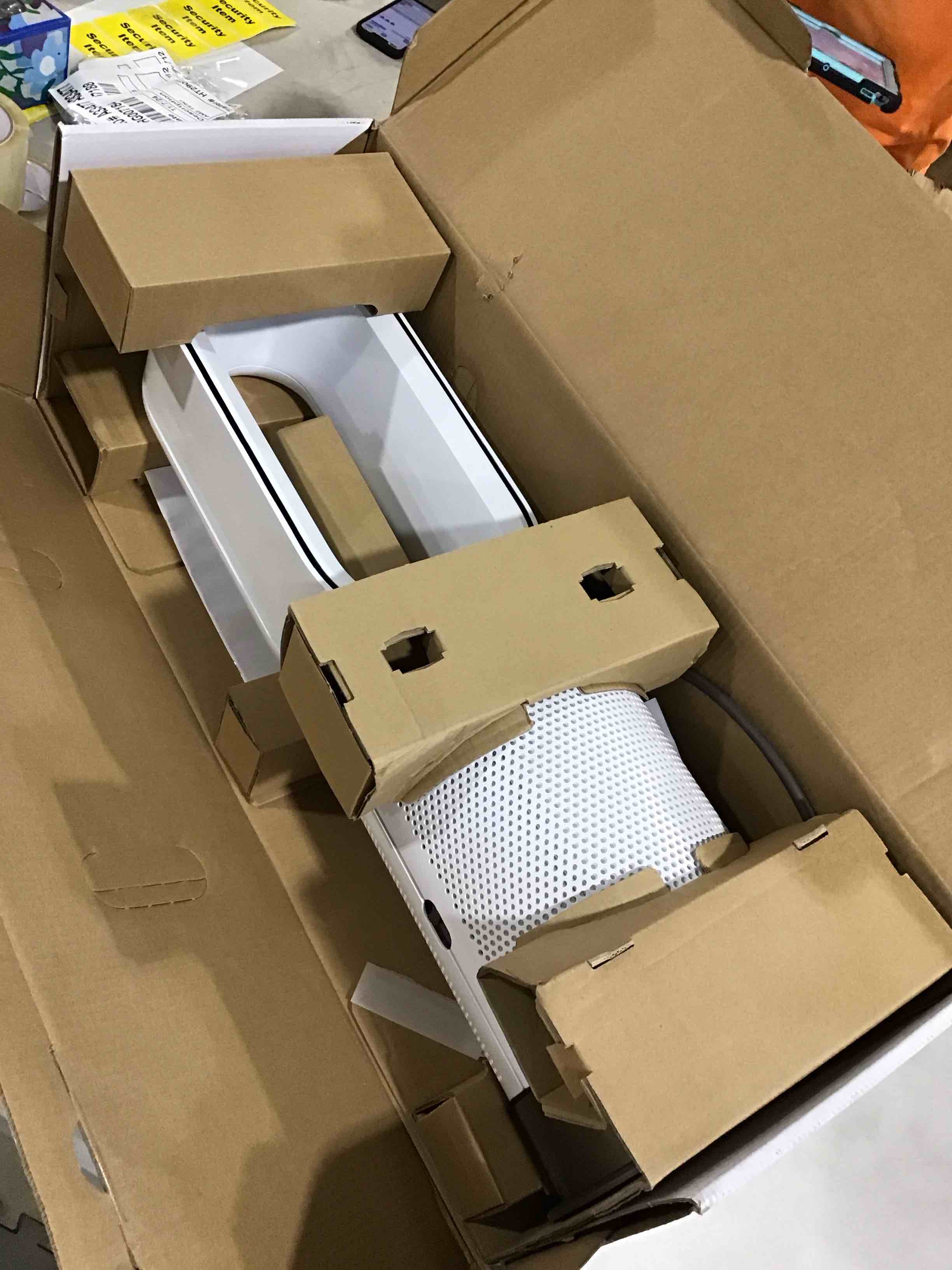 https://s3.amazonaws.com/lotting-images-prod/bidfta/PPE0401613_1731005511937.jpeg