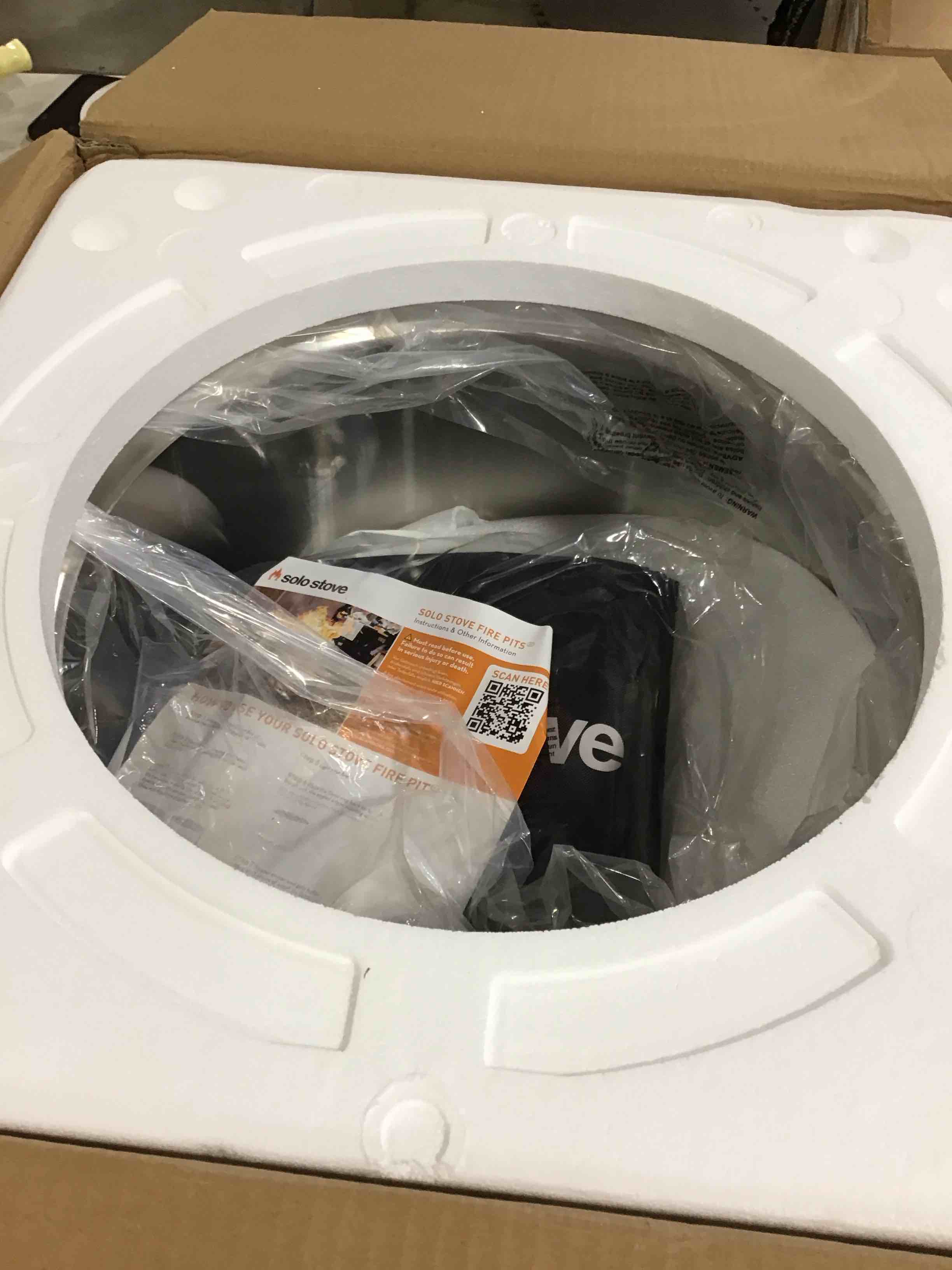 Solo Stove Bonfire 2.0 with Stand, 19.5 Inch Smokeless Fire Pit with Removable Ash Pan - Portable Outdoor Fire Pit - Stainless Steel Wood Burning Fireplace, Ideal for 4-6 People, 21.75 lbs