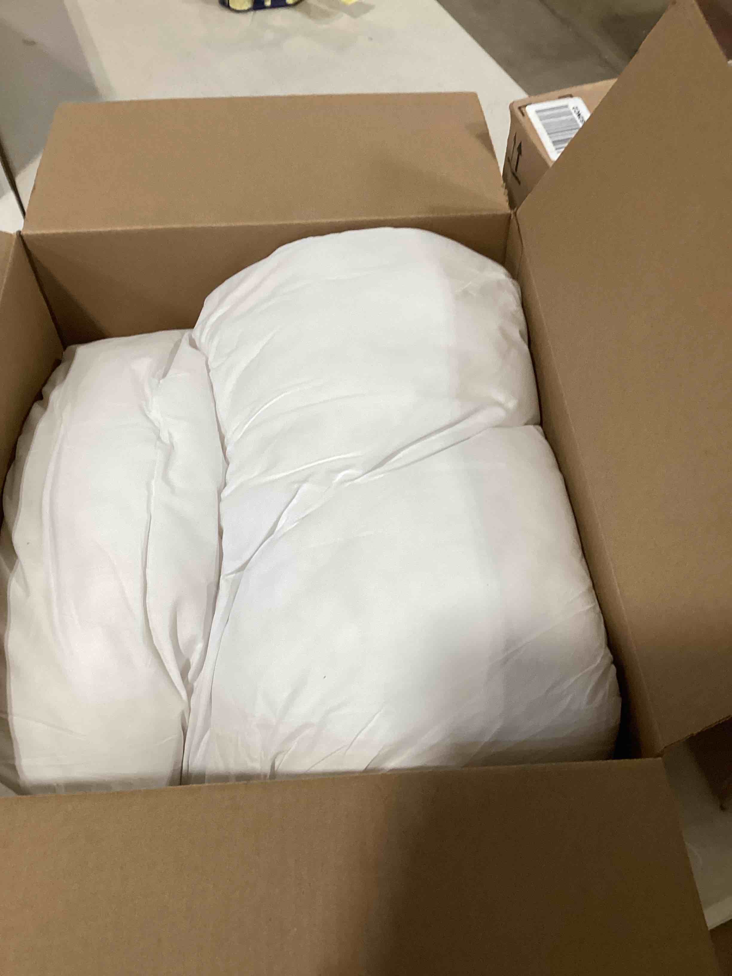 Nestl Throw Pillows for Couch, 28x28 Pillow Inserts, Soft Throw Pillow