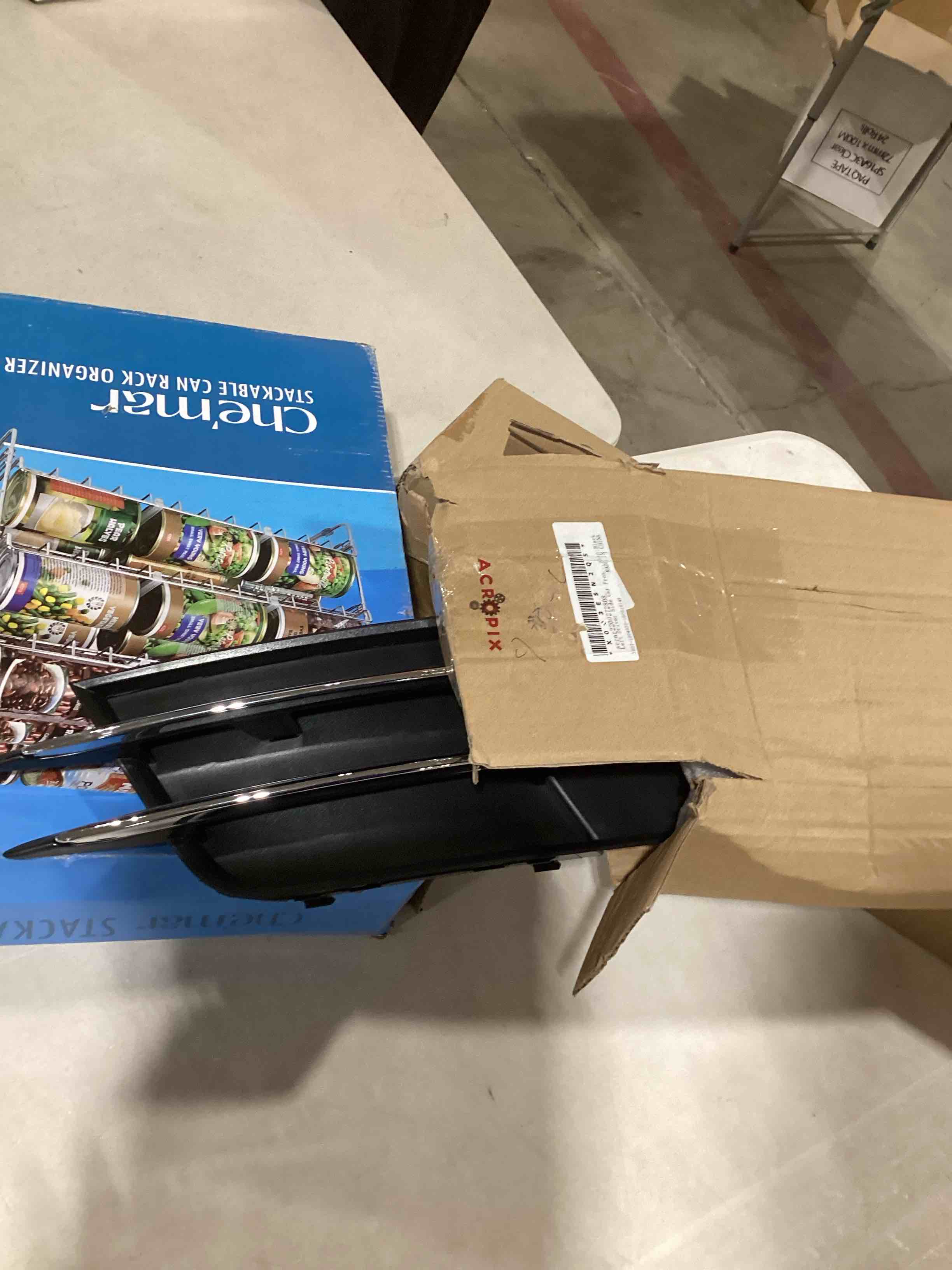https://s3.amazonaws.com/lotting-images-prod/bidfta/PPE0401759_1729684520593.jpeg