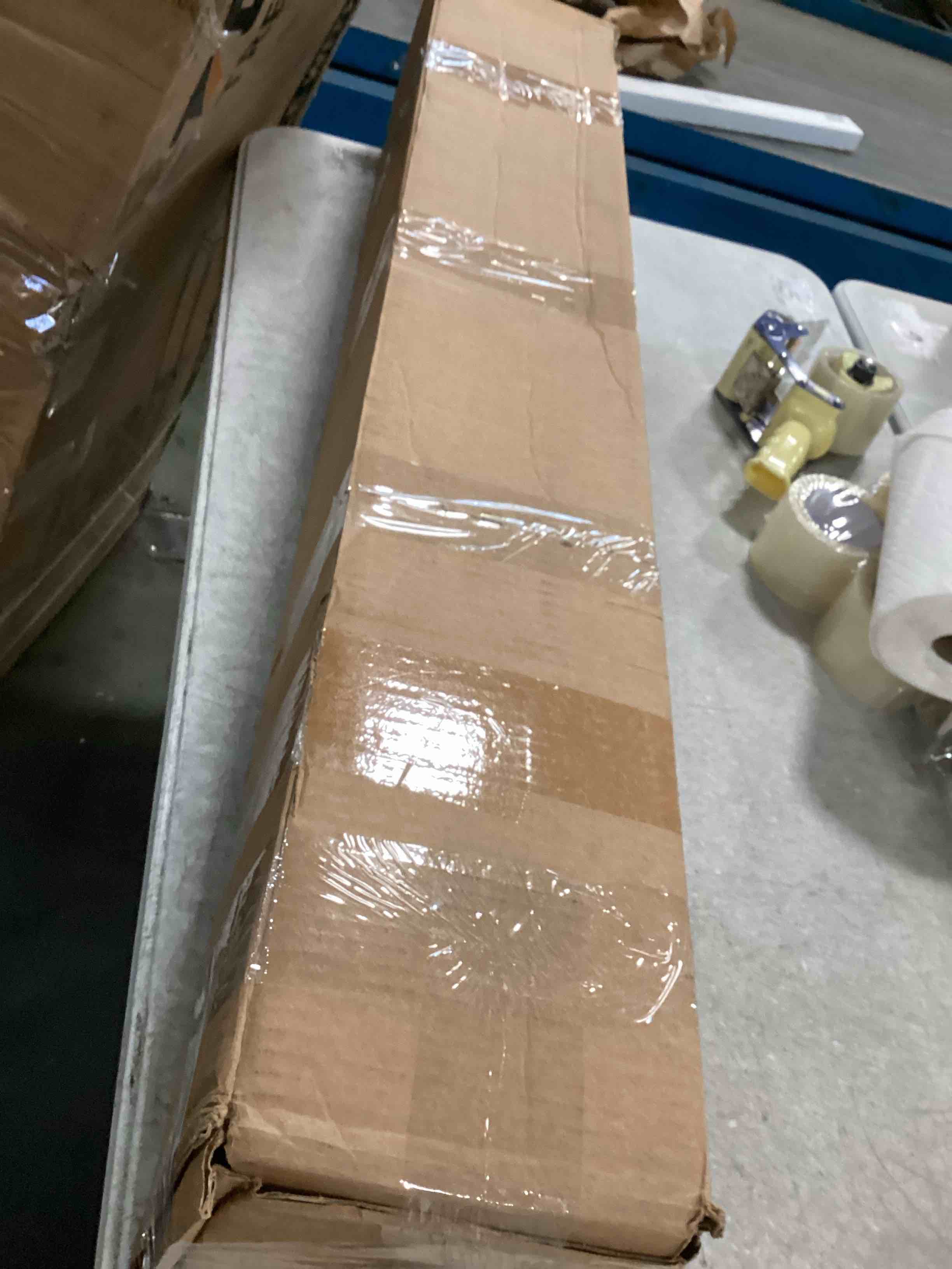 https://s3.amazonaws.com/lotting-images-prod/bidfta/PPE0402182_1729687988451.jpeg