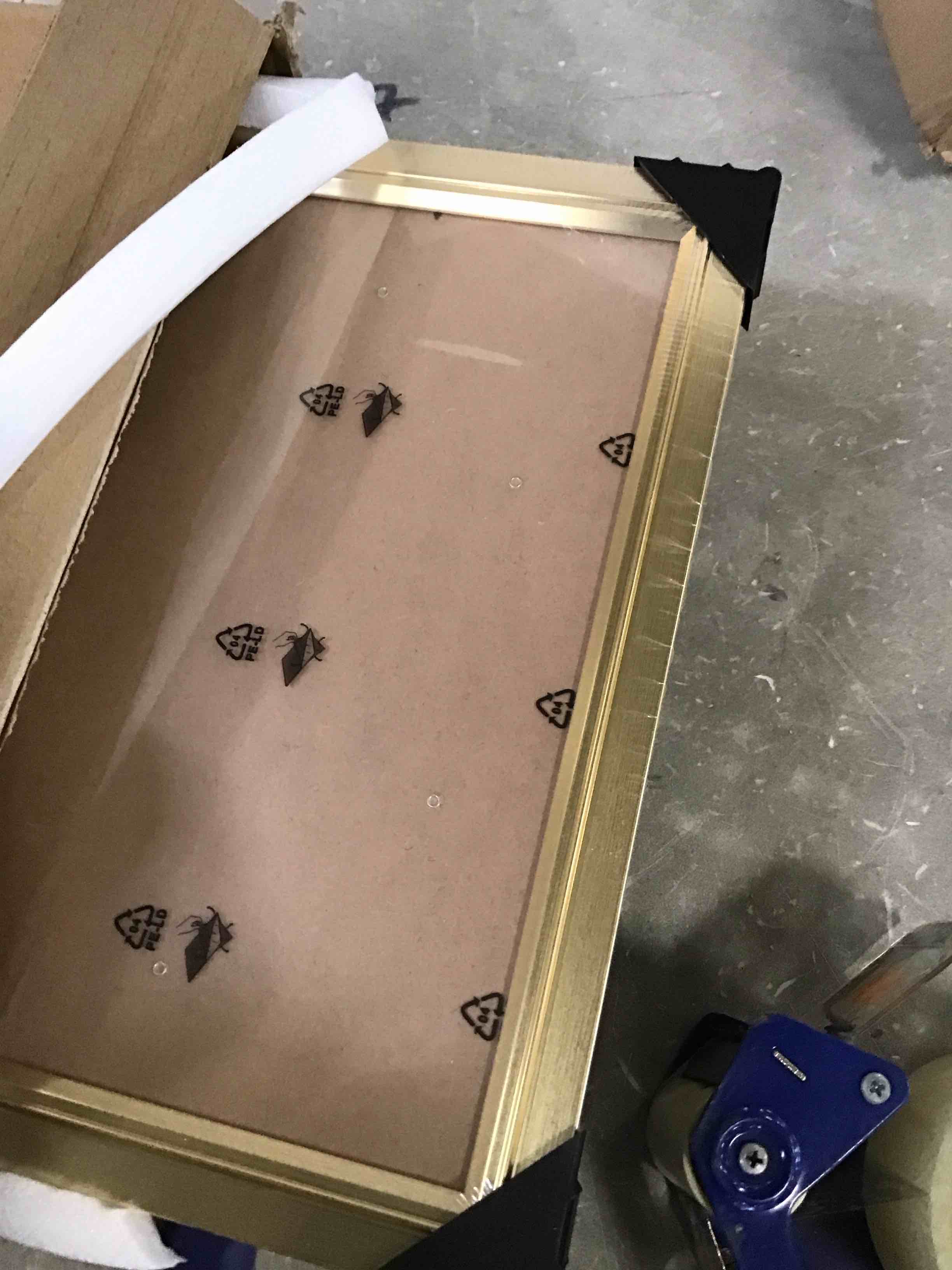 https://s3.amazonaws.com/lotting-images-prod/bidfta/PPE0403112_1729177276129.jpeg