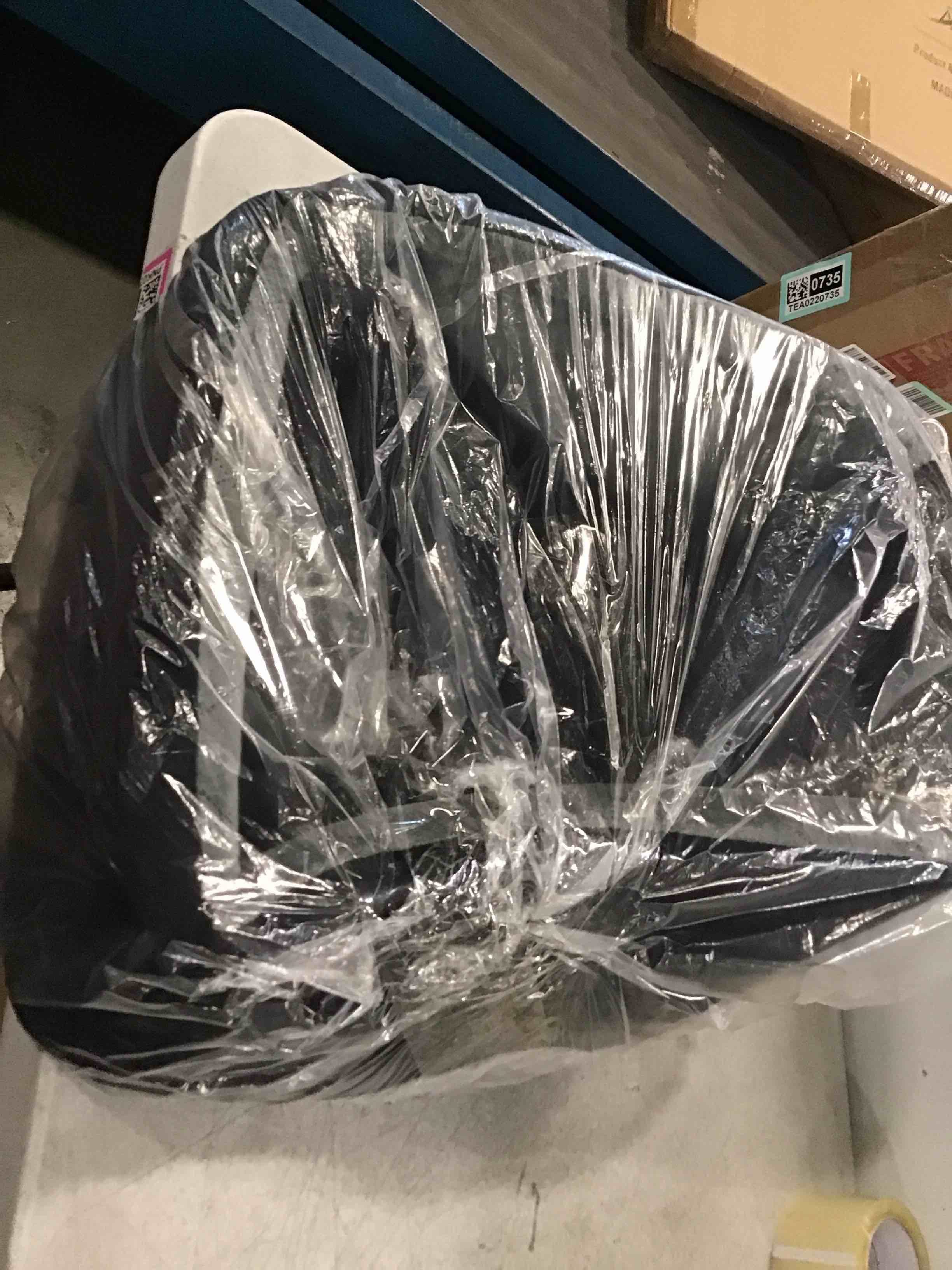 https://s3.amazonaws.com/lotting-images-prod/bidfta/PPE0403362_1729084099142.jpeg
