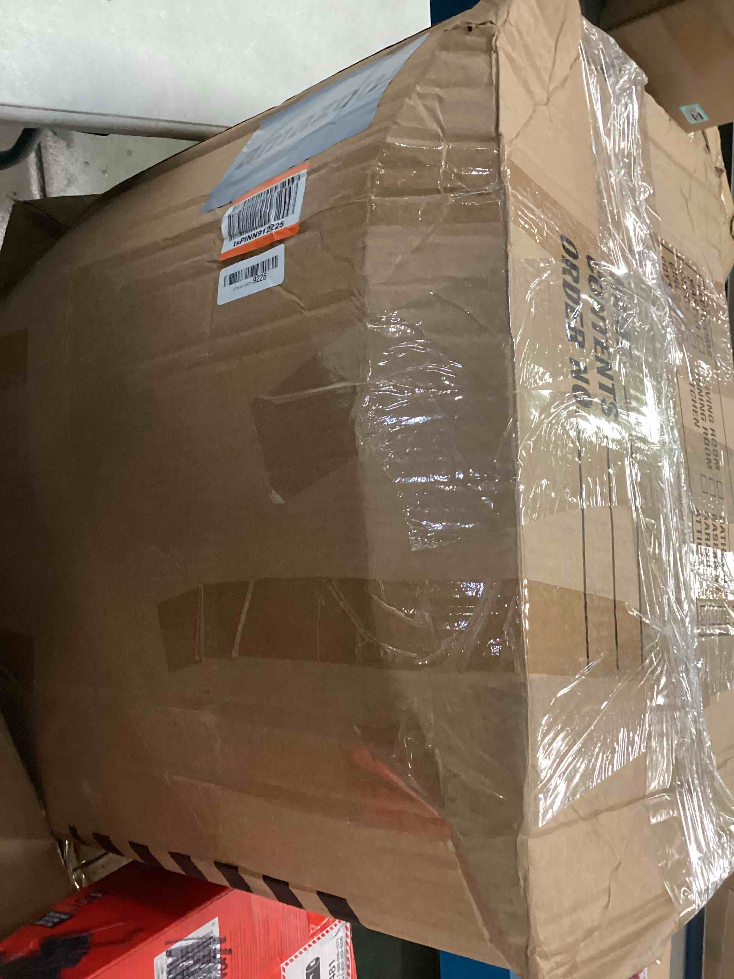 https://s3.amazonaws.com/lotting-images-prod/bidfta/PPE0403421_1729014456242.jpeg
