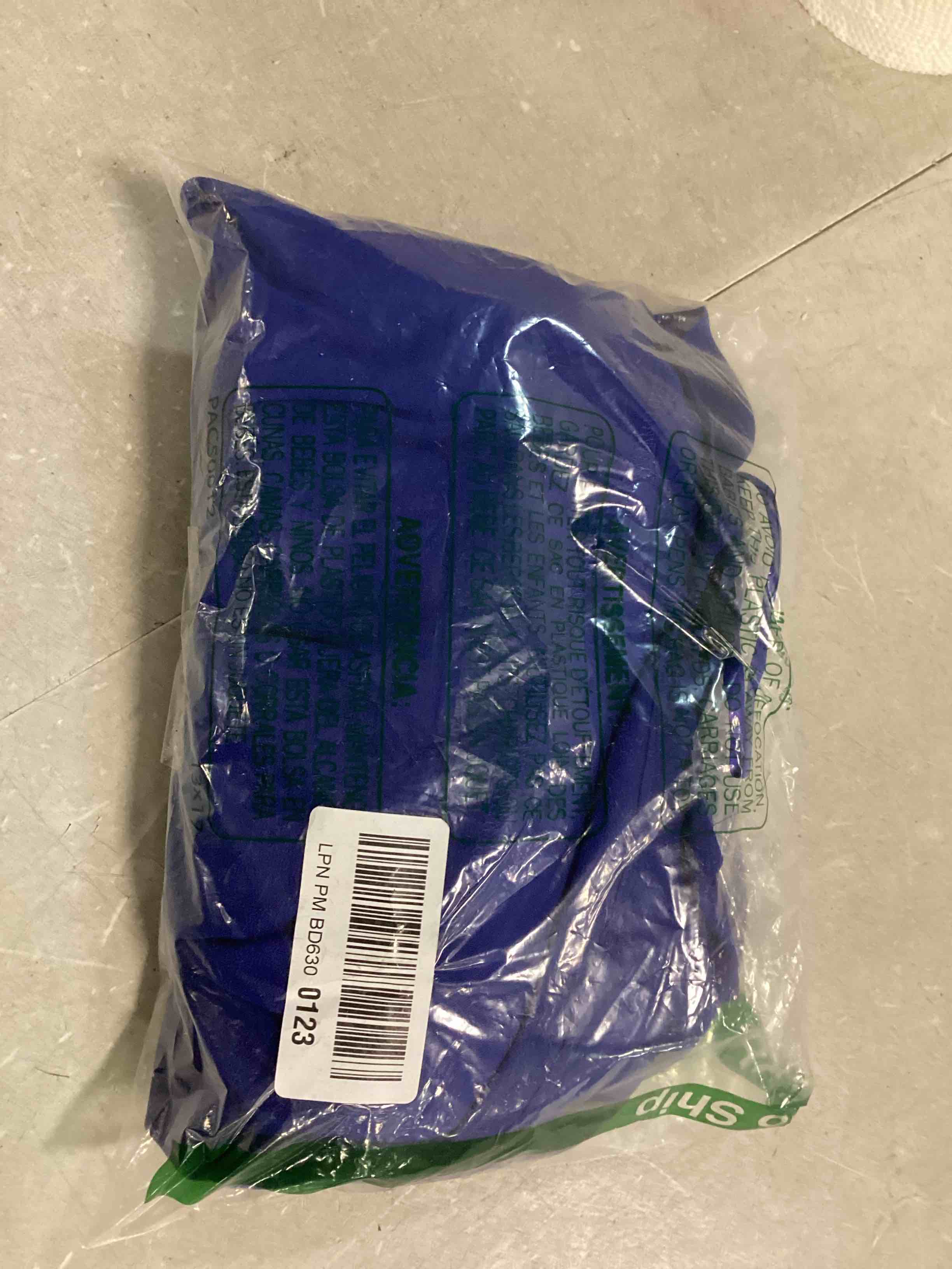 https://s3.amazonaws.com/lotting-images-prod/bidfta/PPE0403469_1729007509725.jpeg
