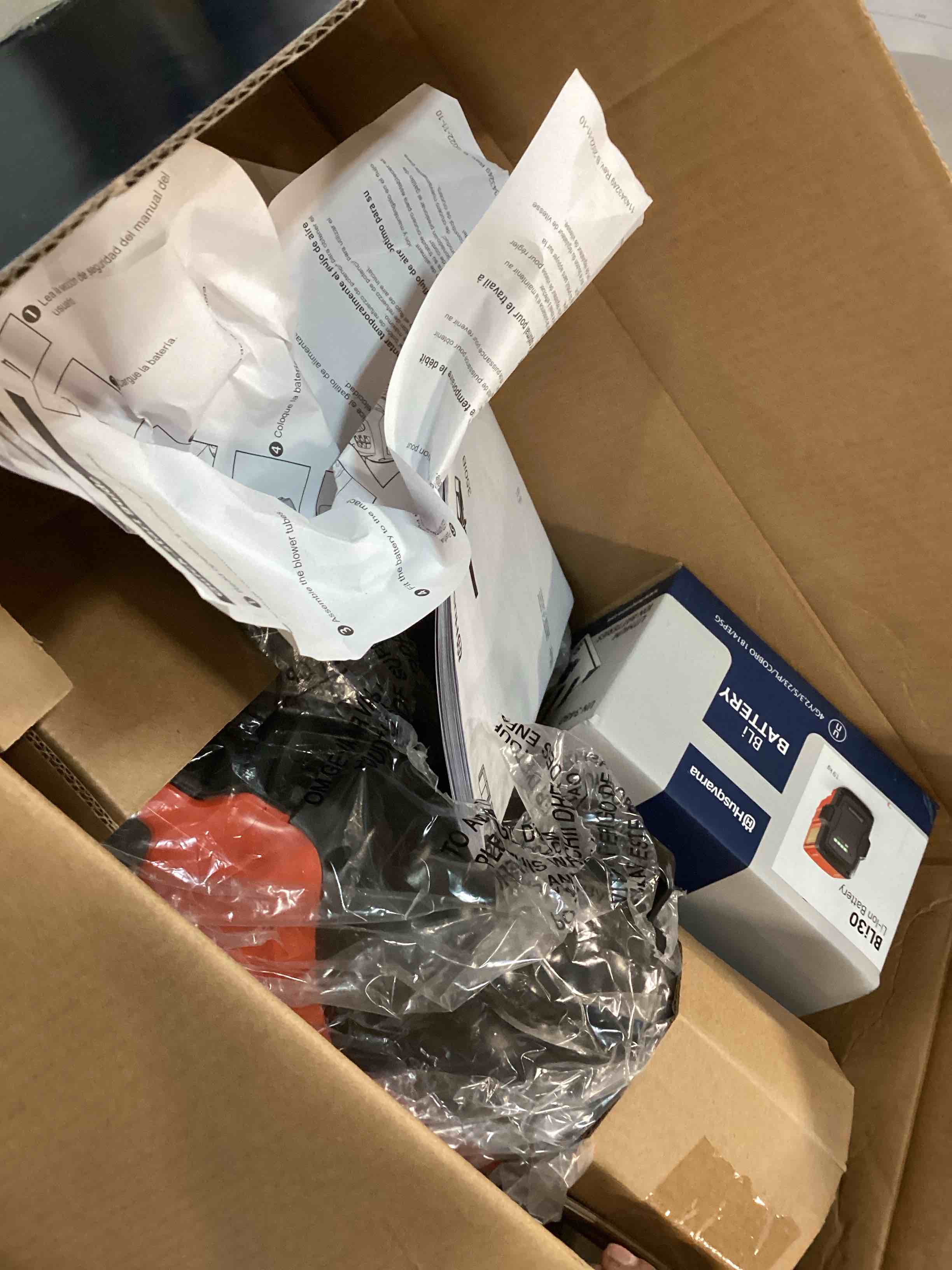 Husqvarna Leaf Blaster 350iB Battery Powered Cordless Leaf Blower, 200