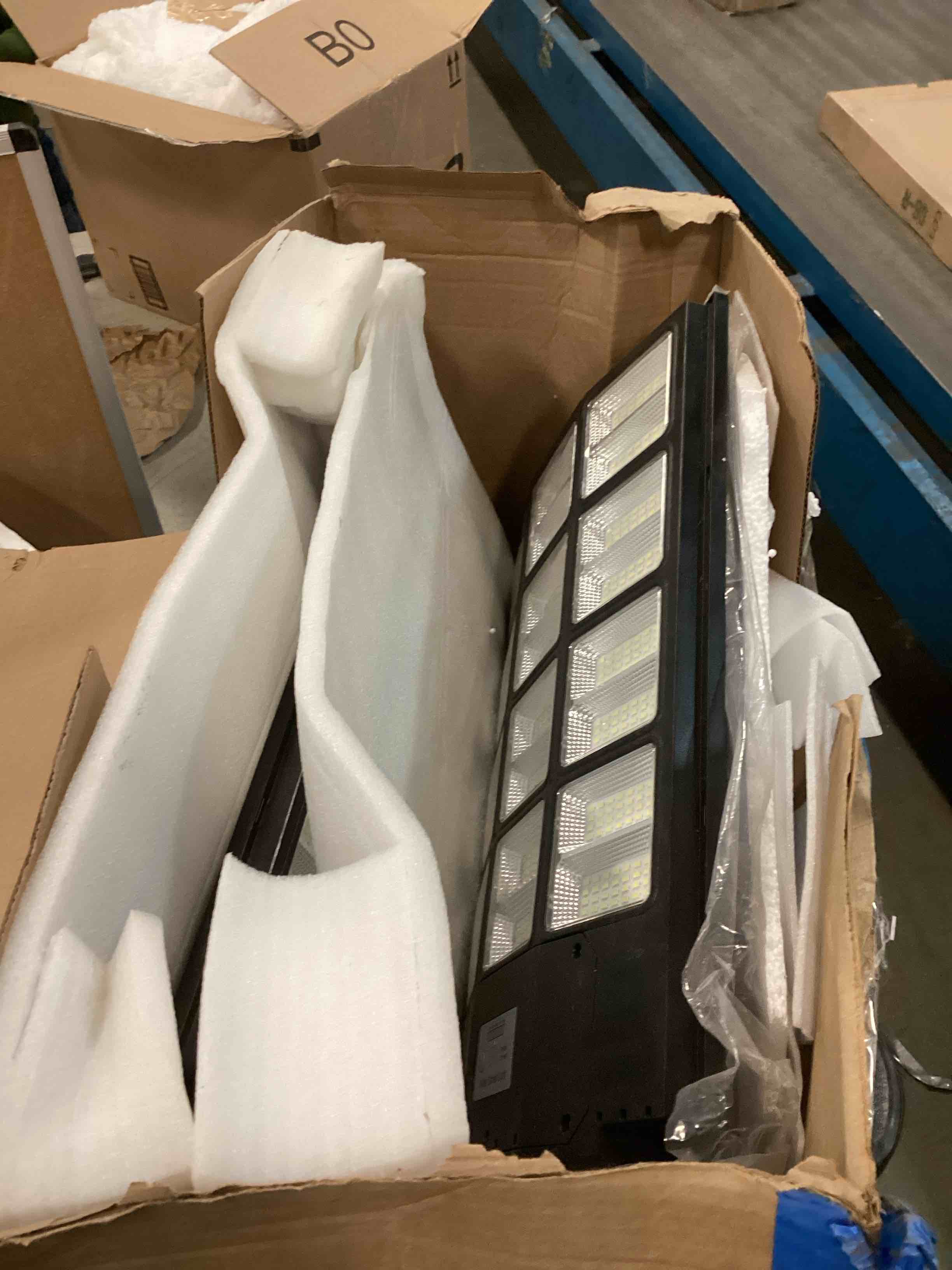 https://s3.amazonaws.com/lotting-images-prod/bidfta/PPE0404375_1729569520230.jpeg