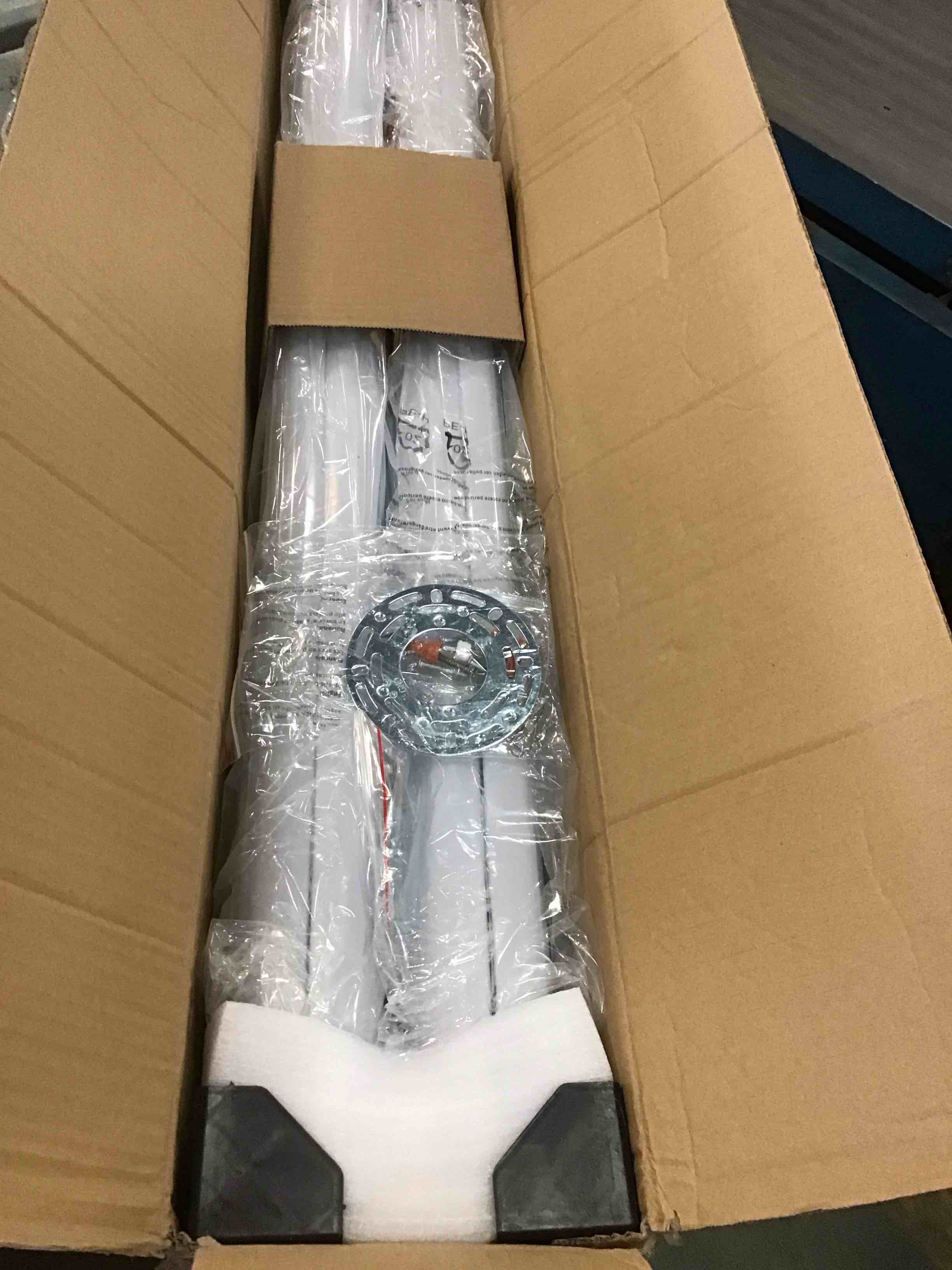 https://s3.amazonaws.com/lotting-images-prod/bidfta/PPE0404862_1729194847801.jpeg