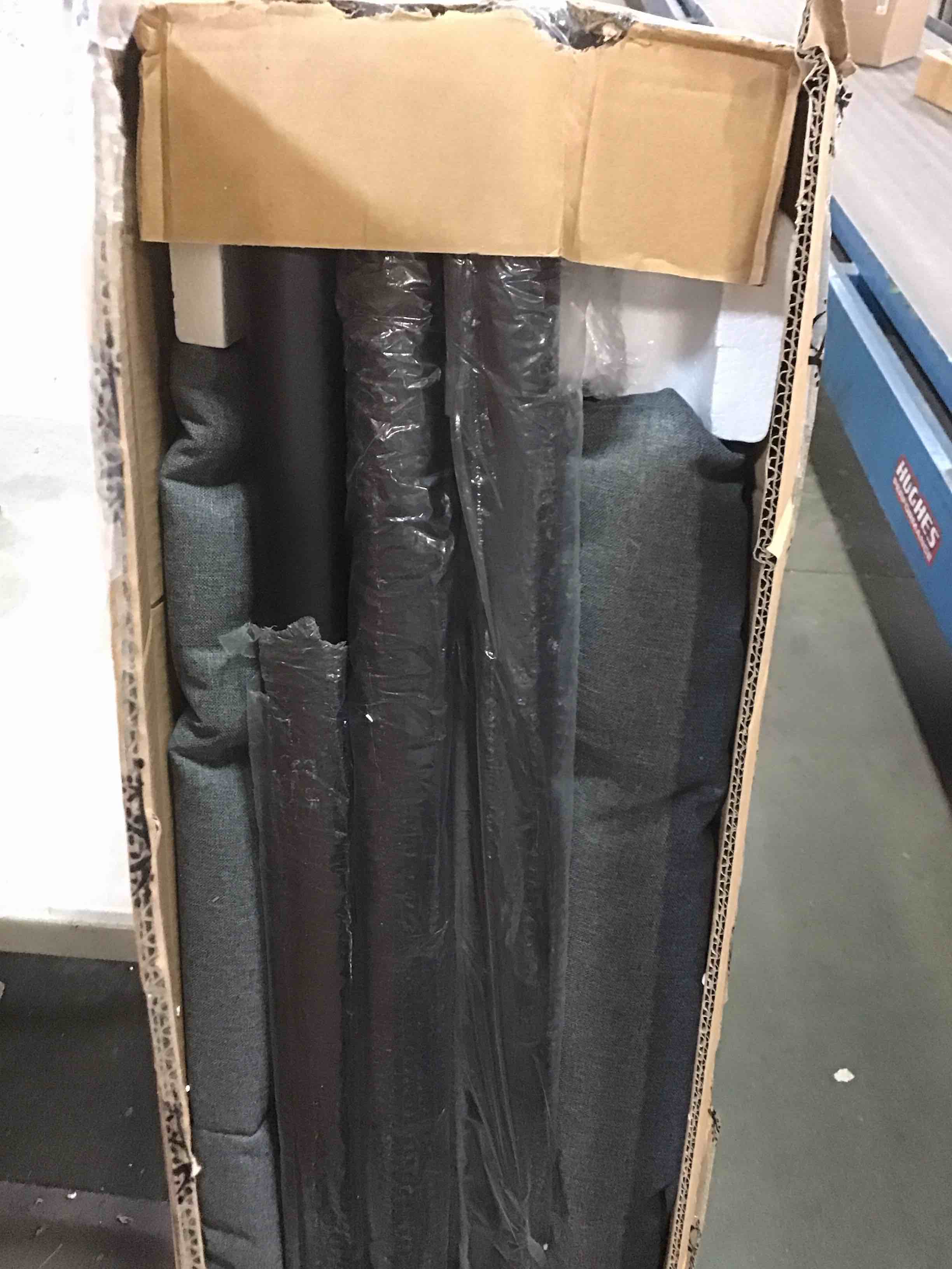 https://s3.amazonaws.com/lotting-images-prod/bidfta/PPE0404923_1729186561430.jpeg