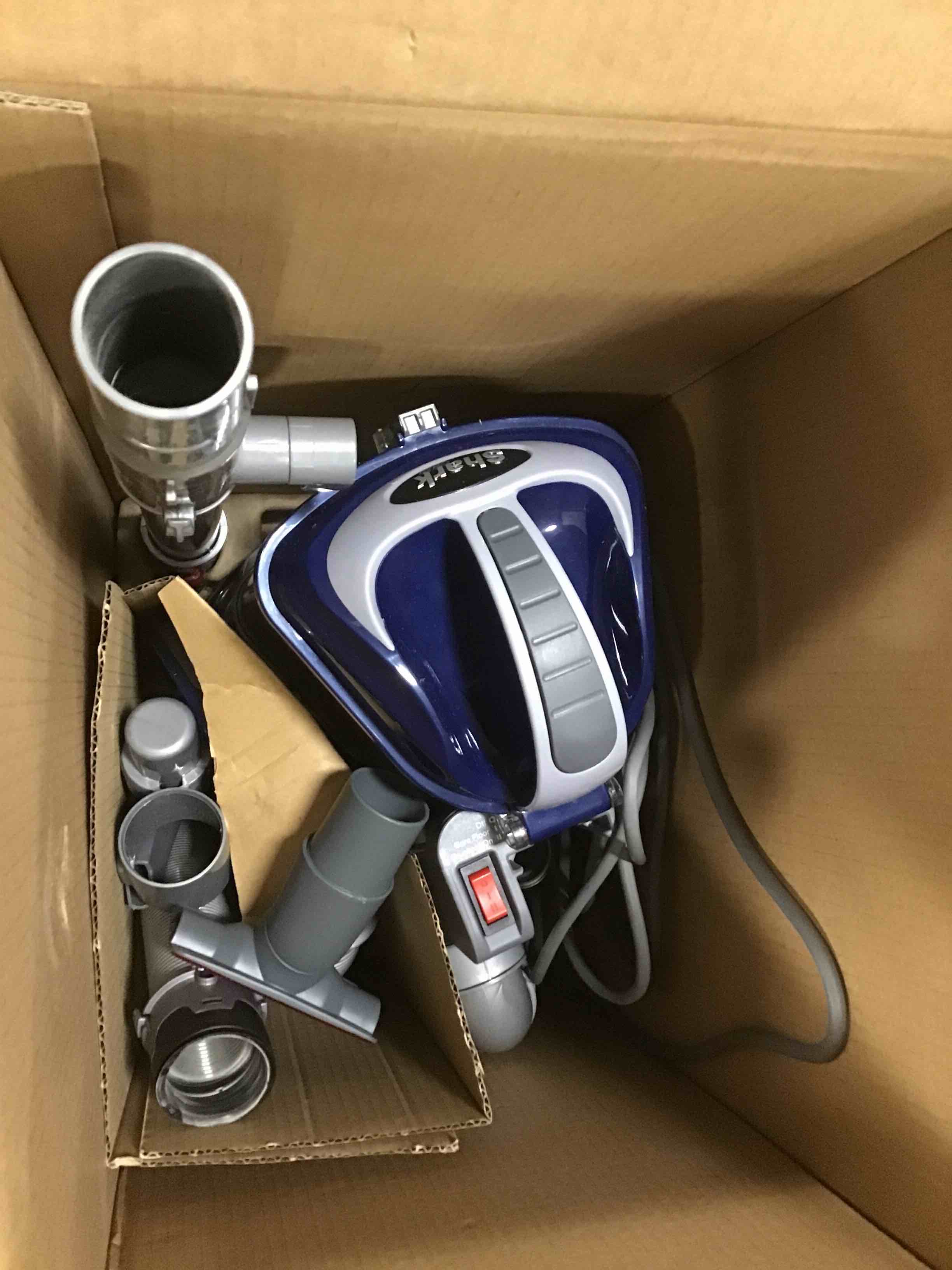 https://s3.amazonaws.com/lotting-images-prod/bidfta/PPE0405573_1728996250879.jpeg