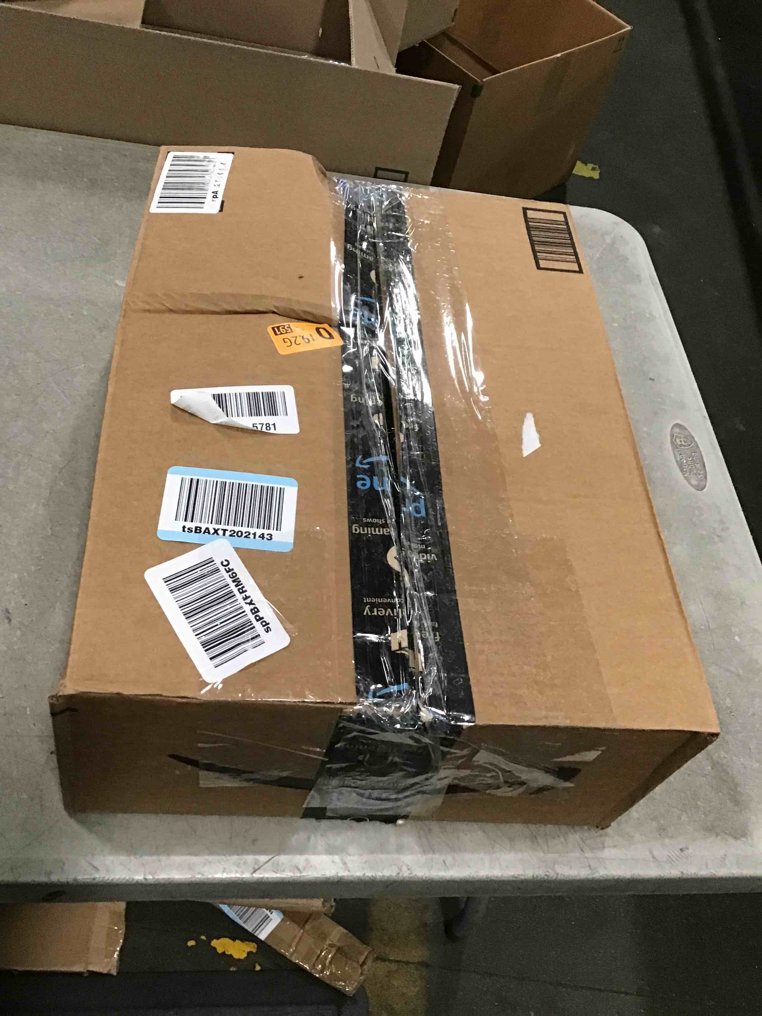 https://s3.amazonaws.com/lotting-images-prod/bidfta/PPE0405579_1728995669787.jpeg