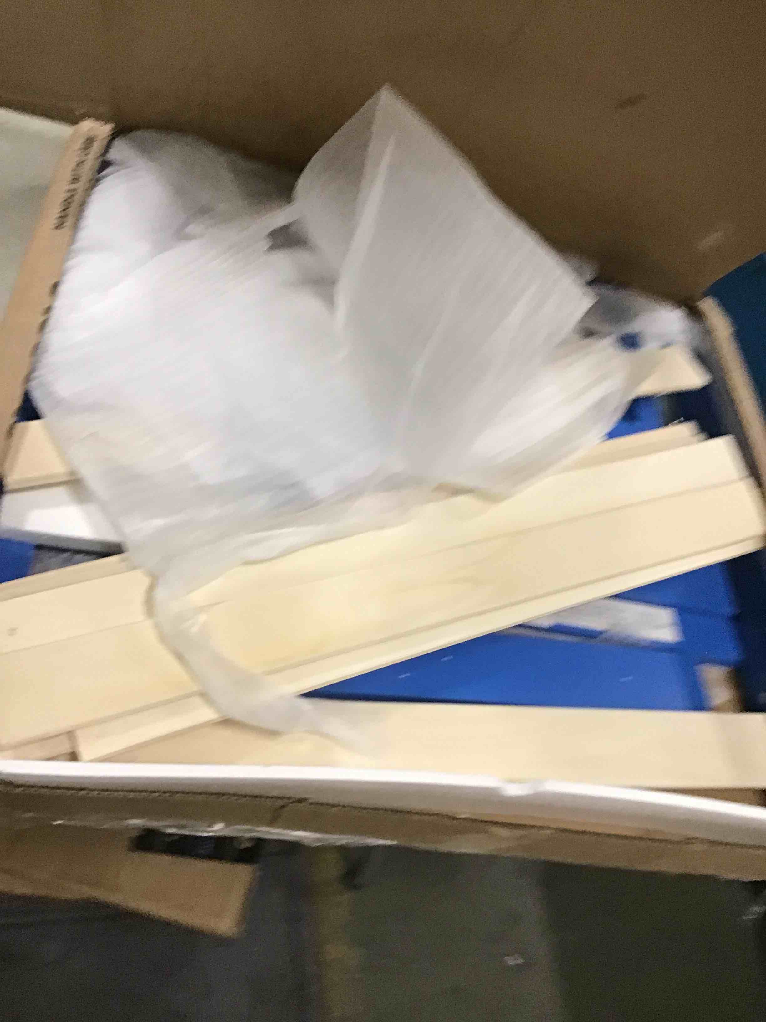 https://s3.amazonaws.com/lotting-images-prod/bidfta/PPE0405602_1728992504071.jpeg