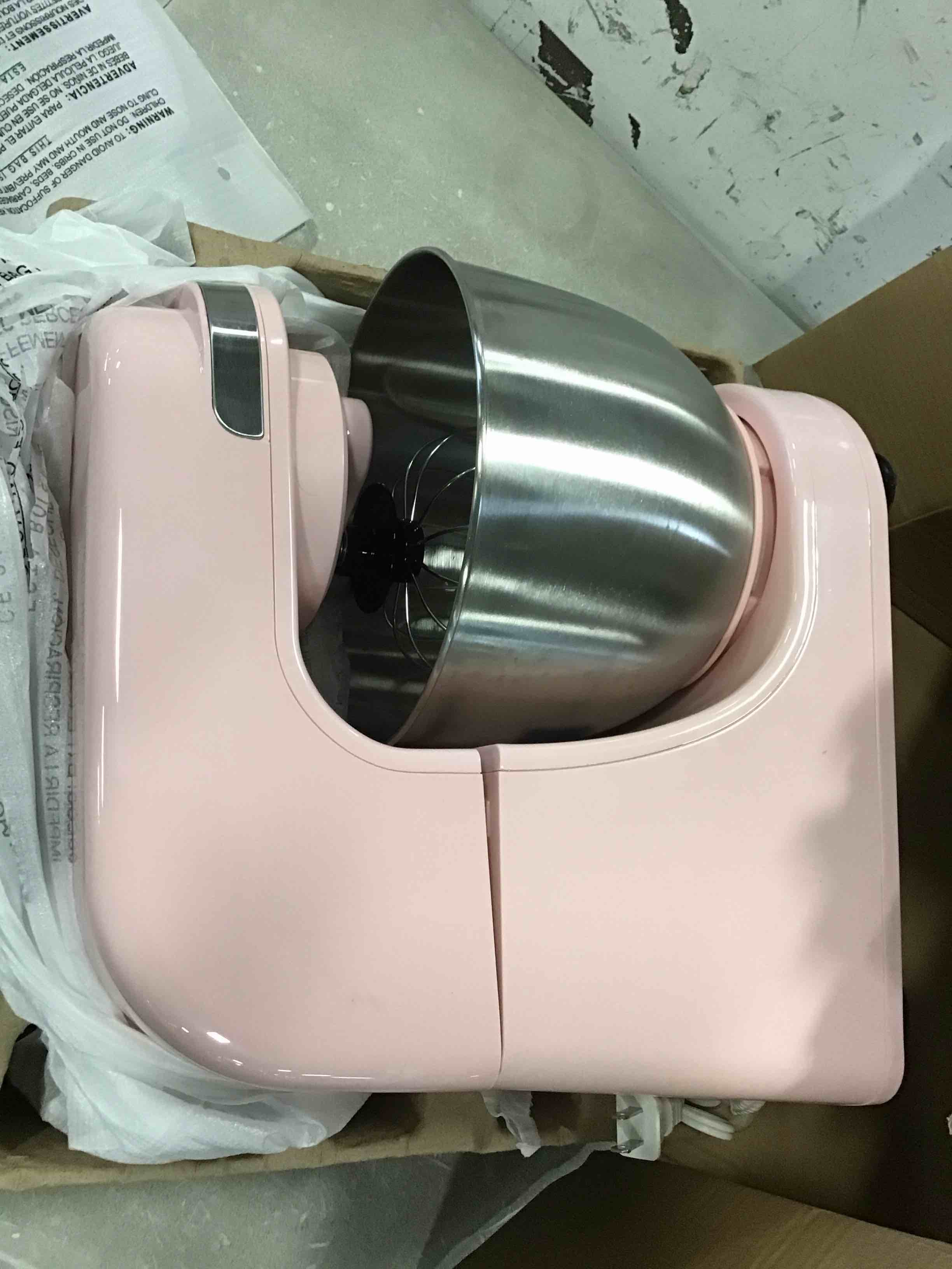 https://s3.amazonaws.com/lotting-images-prod/bidfta/PPE0405939_1728668794962.jpeg