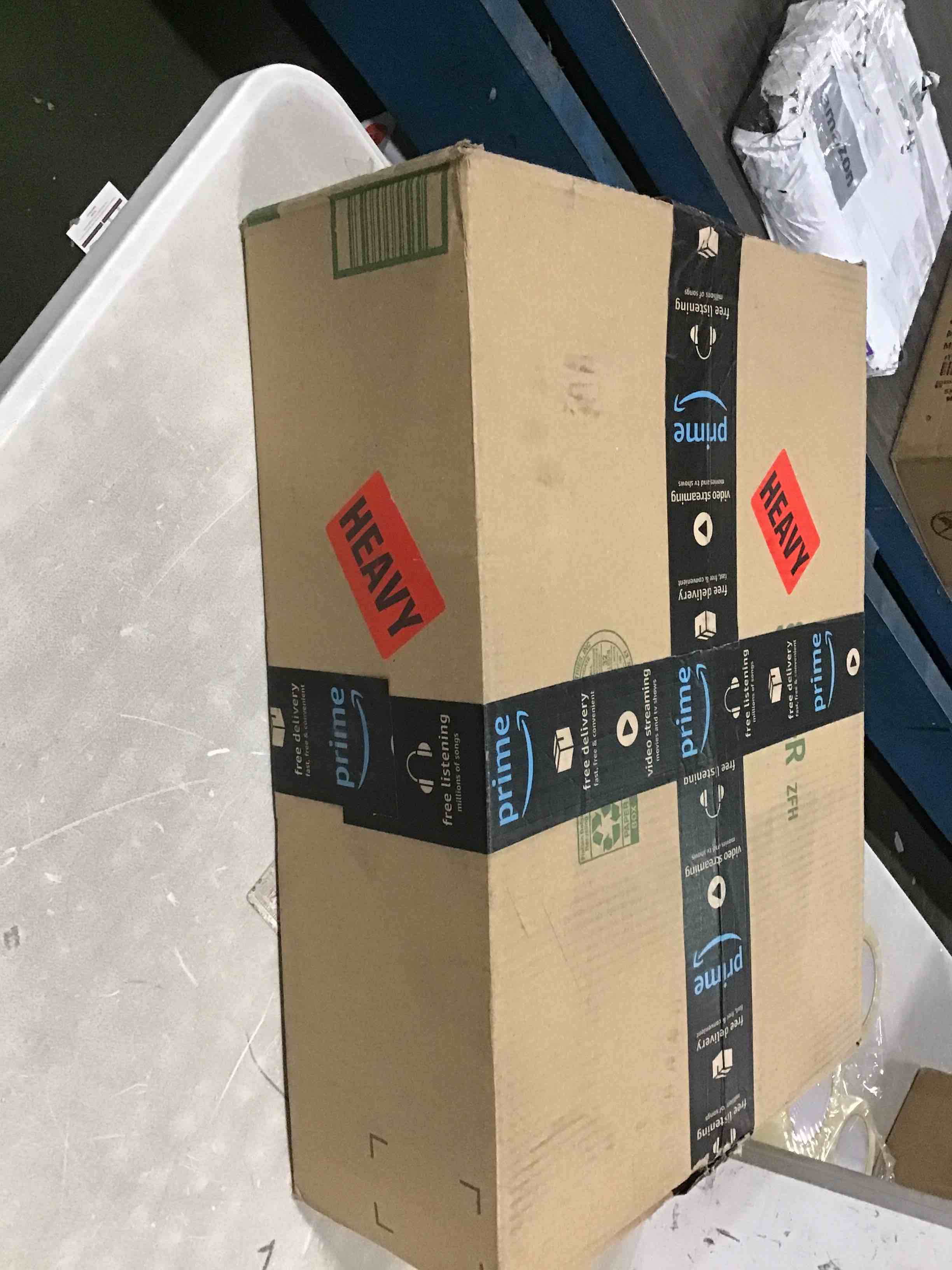 https://s3.amazonaws.com/lotting-images-prod/bidfta/PPE0406065_1729827854064.jpeg