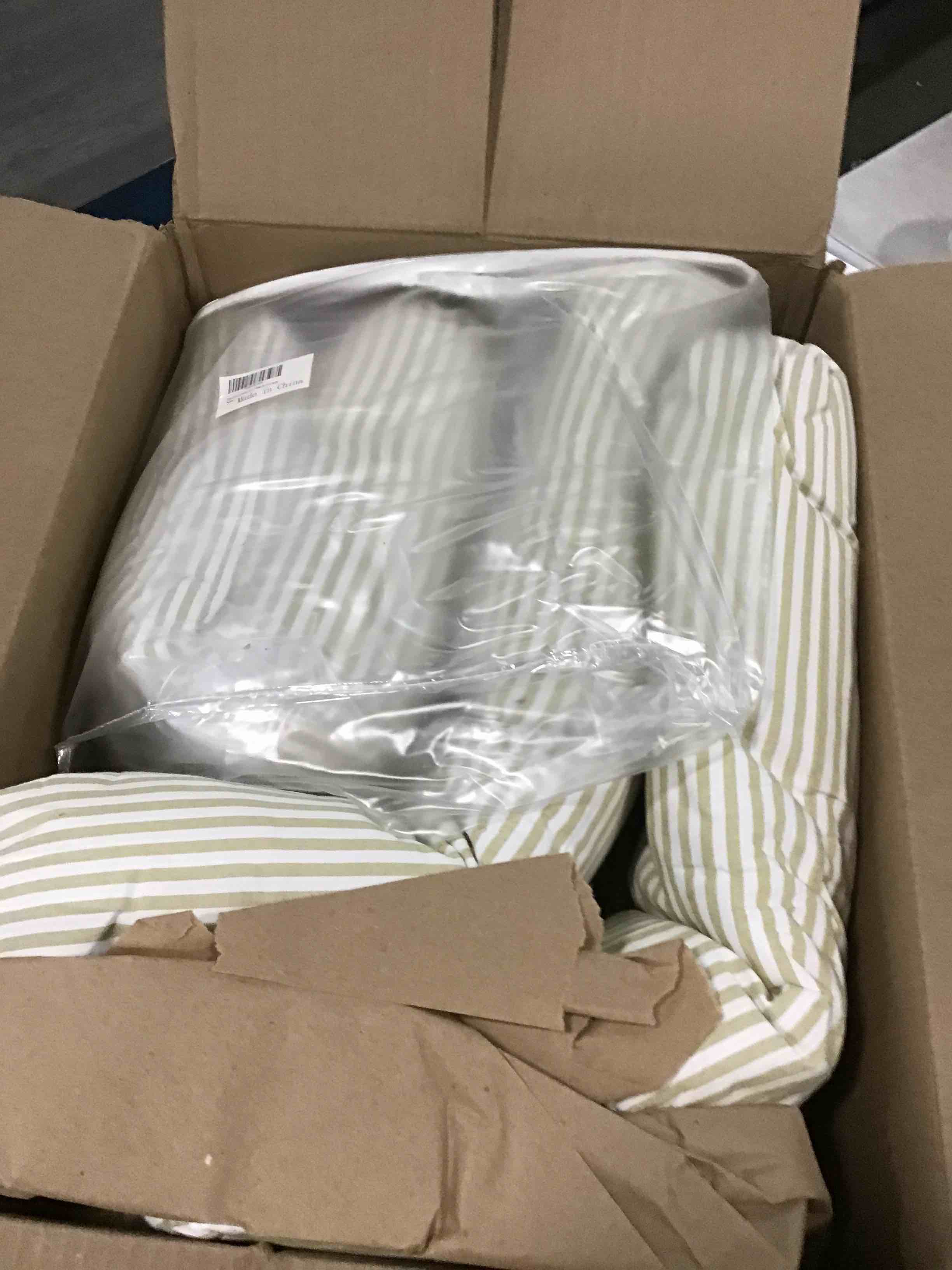 https://s3.amazonaws.com/lotting-images-prod/bidfta/PPE0406069_1729827539991.jpeg