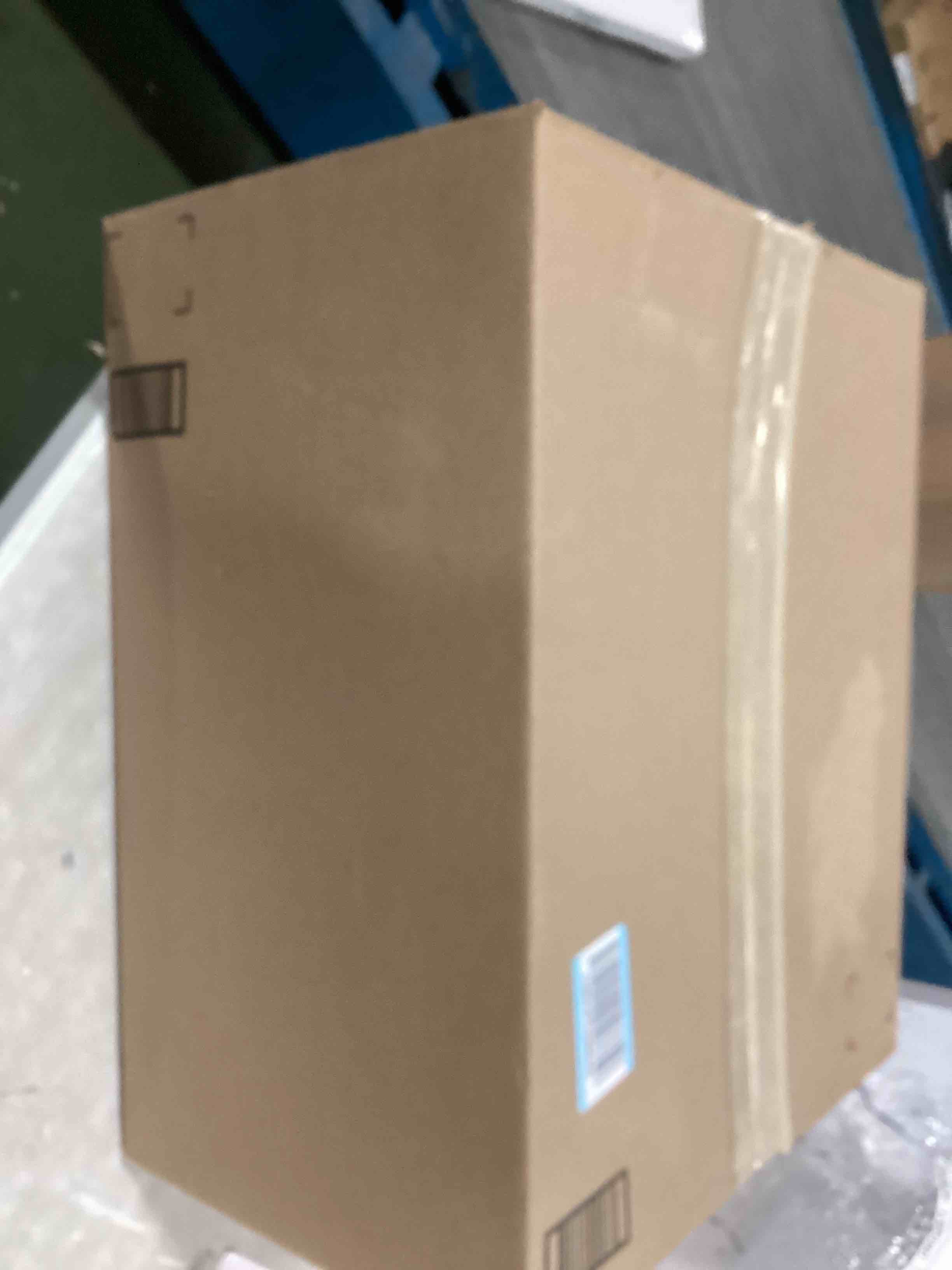https://s3.amazonaws.com/lotting-images-prod/bidfta/PPE0406613_1729571786602.jpeg