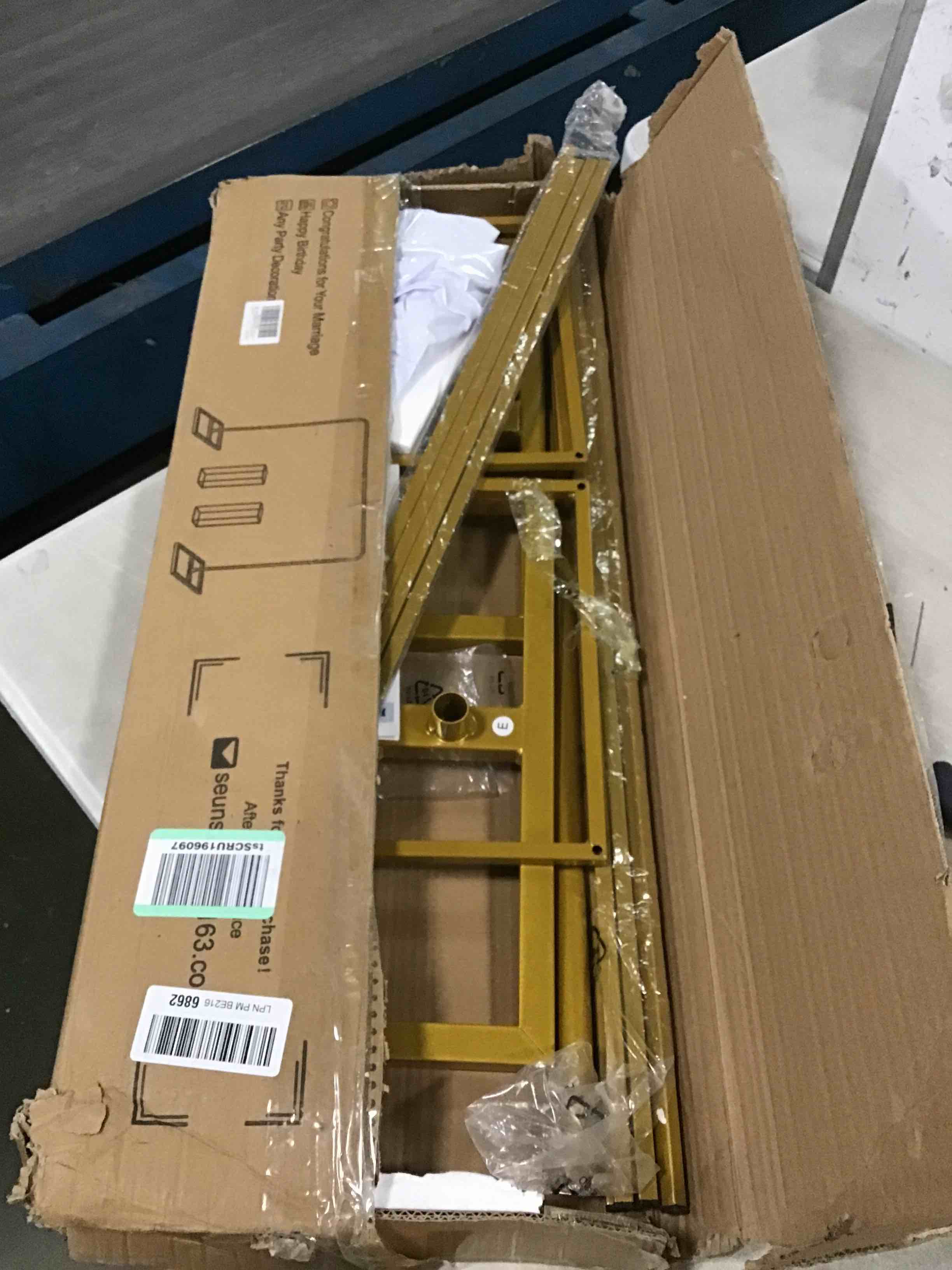 https://s3.amazonaws.com/lotting-images-prod/bidfta/PPE0406714_1729554258104.jpeg