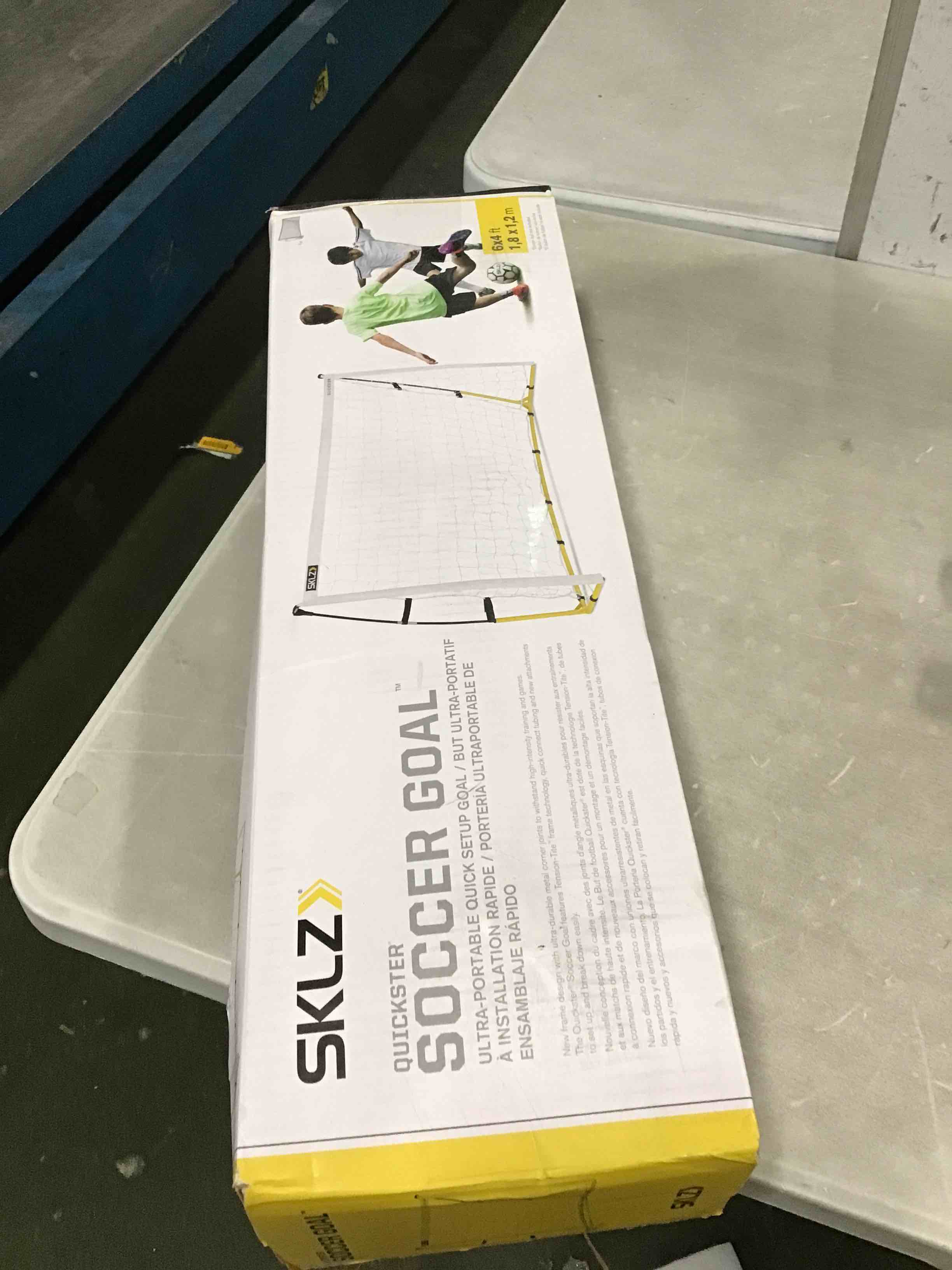 https://s3.amazonaws.com/lotting-images-prod/bidfta/PPE0407810_1728692579790.jpeg
