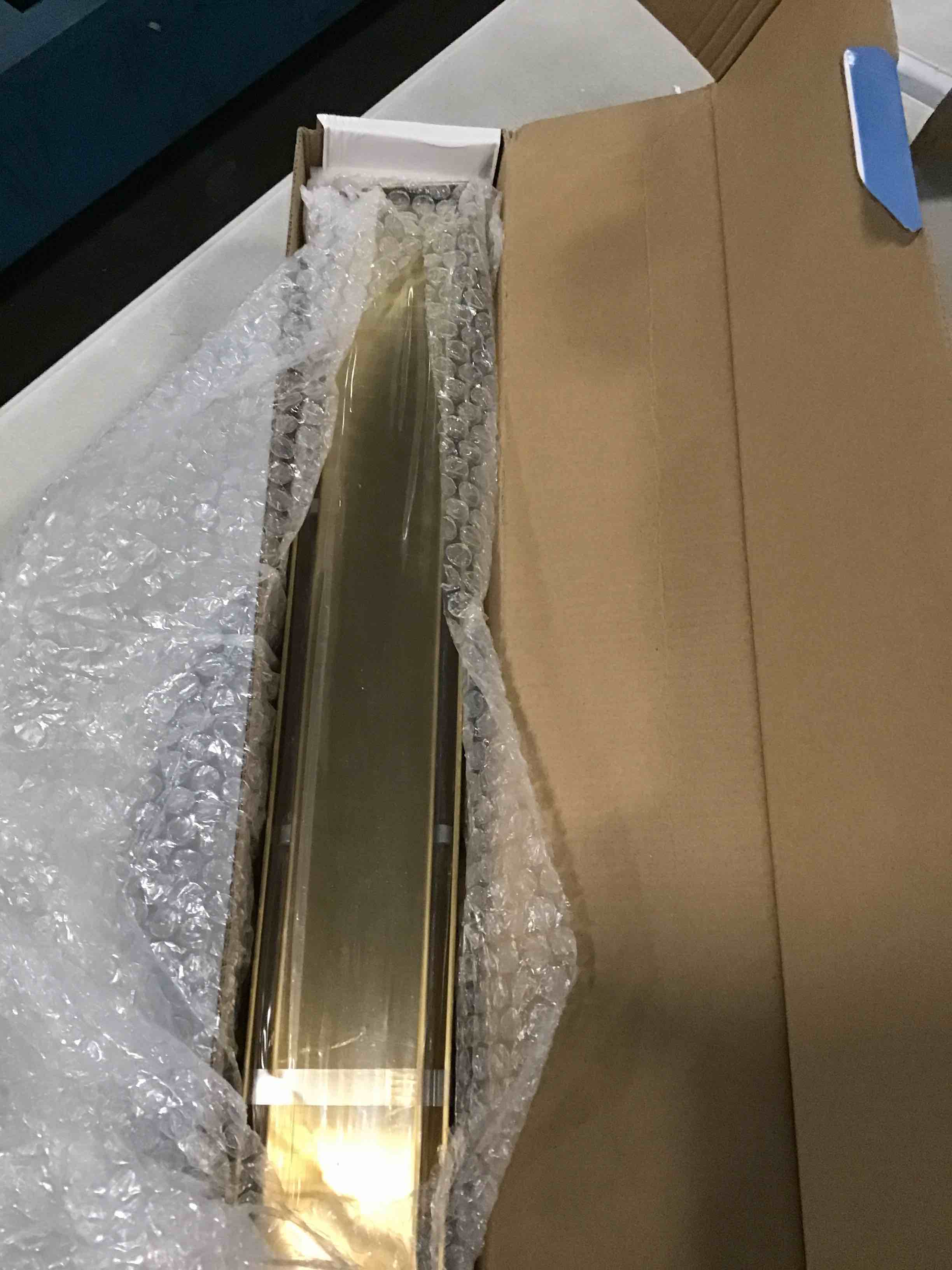 https://s3.amazonaws.com/lotting-images-prod/bidfta/PPE0407818_1728691380694.jpeg