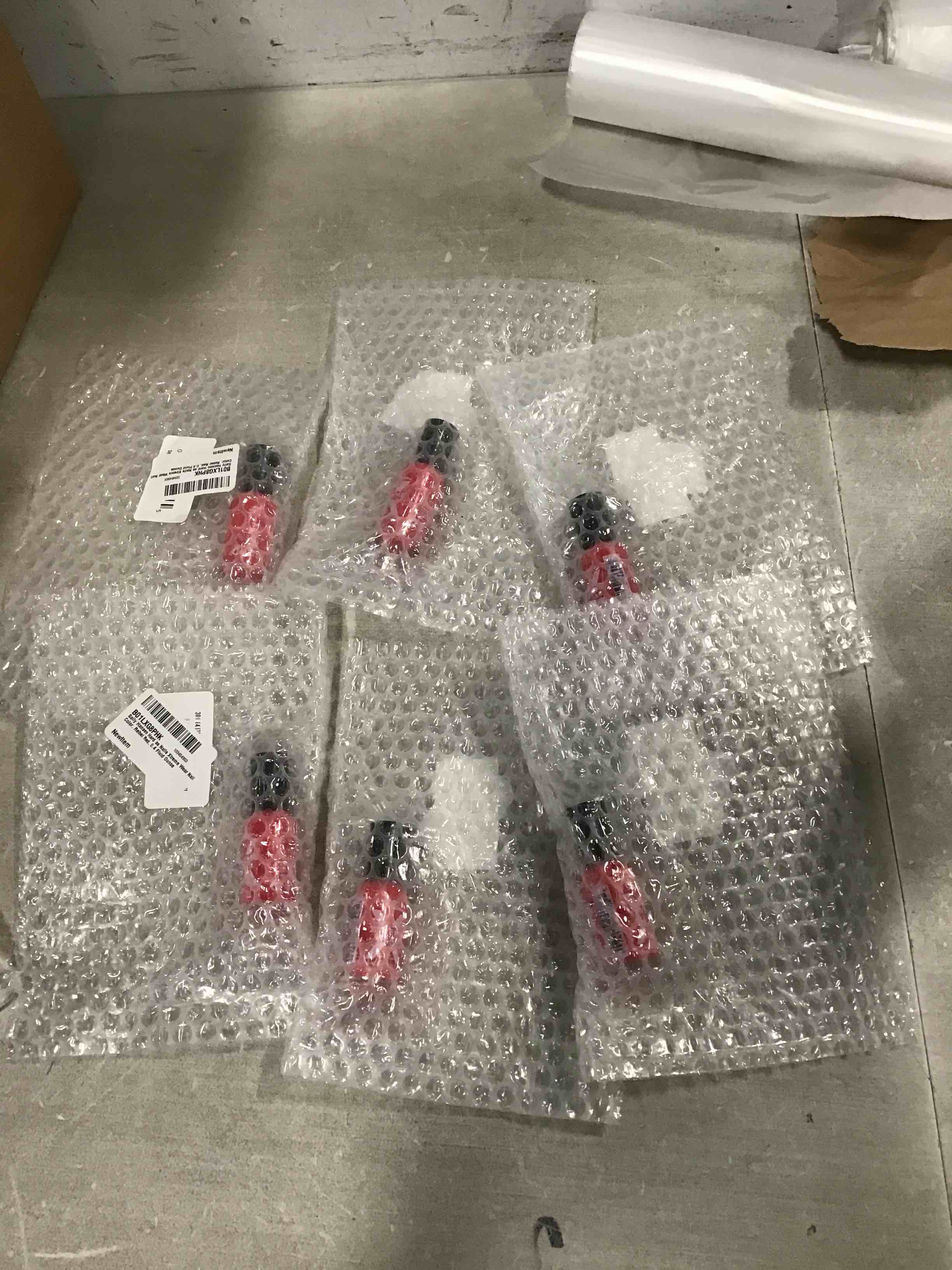 https://s3.amazonaws.com/lotting-images-prod/bidfta/PPE0407870_1728683443723.jpeg