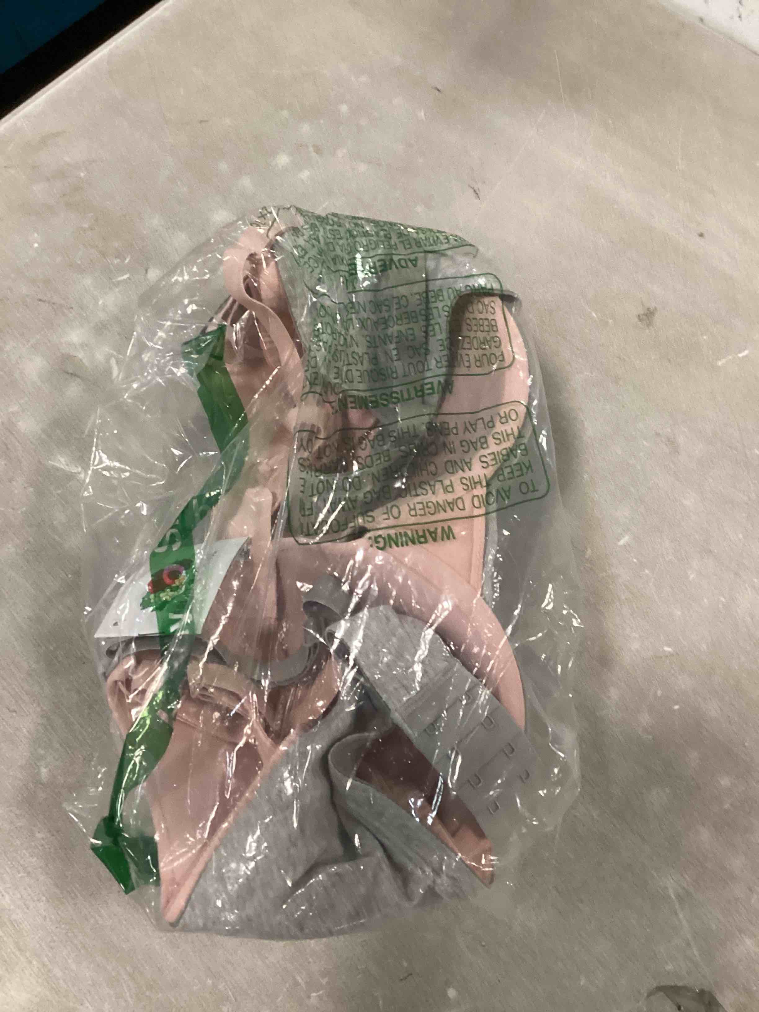https://s3.amazonaws.com/lotting-images-prod/bidfta/PPE0407890_1728623982289.jpeg