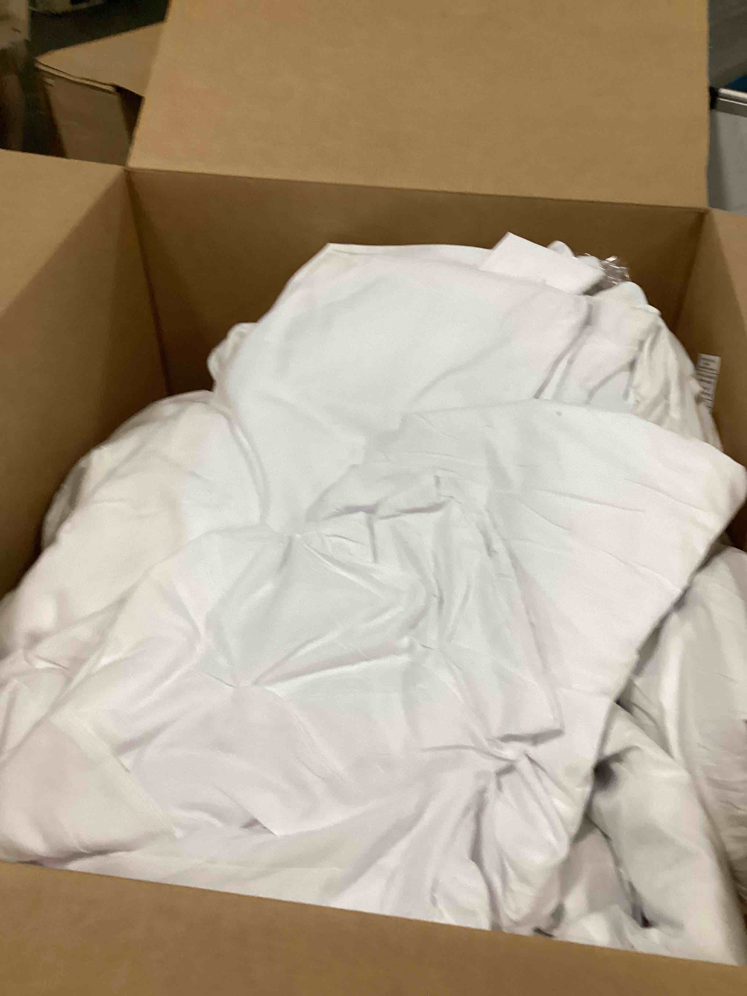 https://s3.amazonaws.com/lotting-images-prod/bidfta/PPE0407988_1728610859830.jpeg