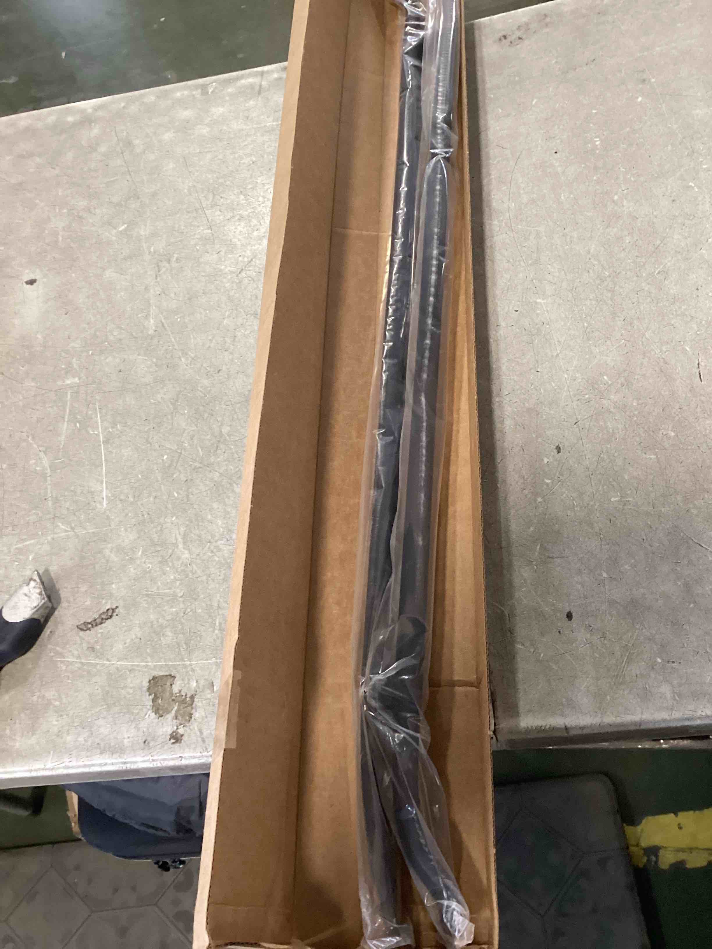 https://s3.amazonaws.com/lotting-images-prod/bidfta/PPE0408072_1730817777504.jpeg
