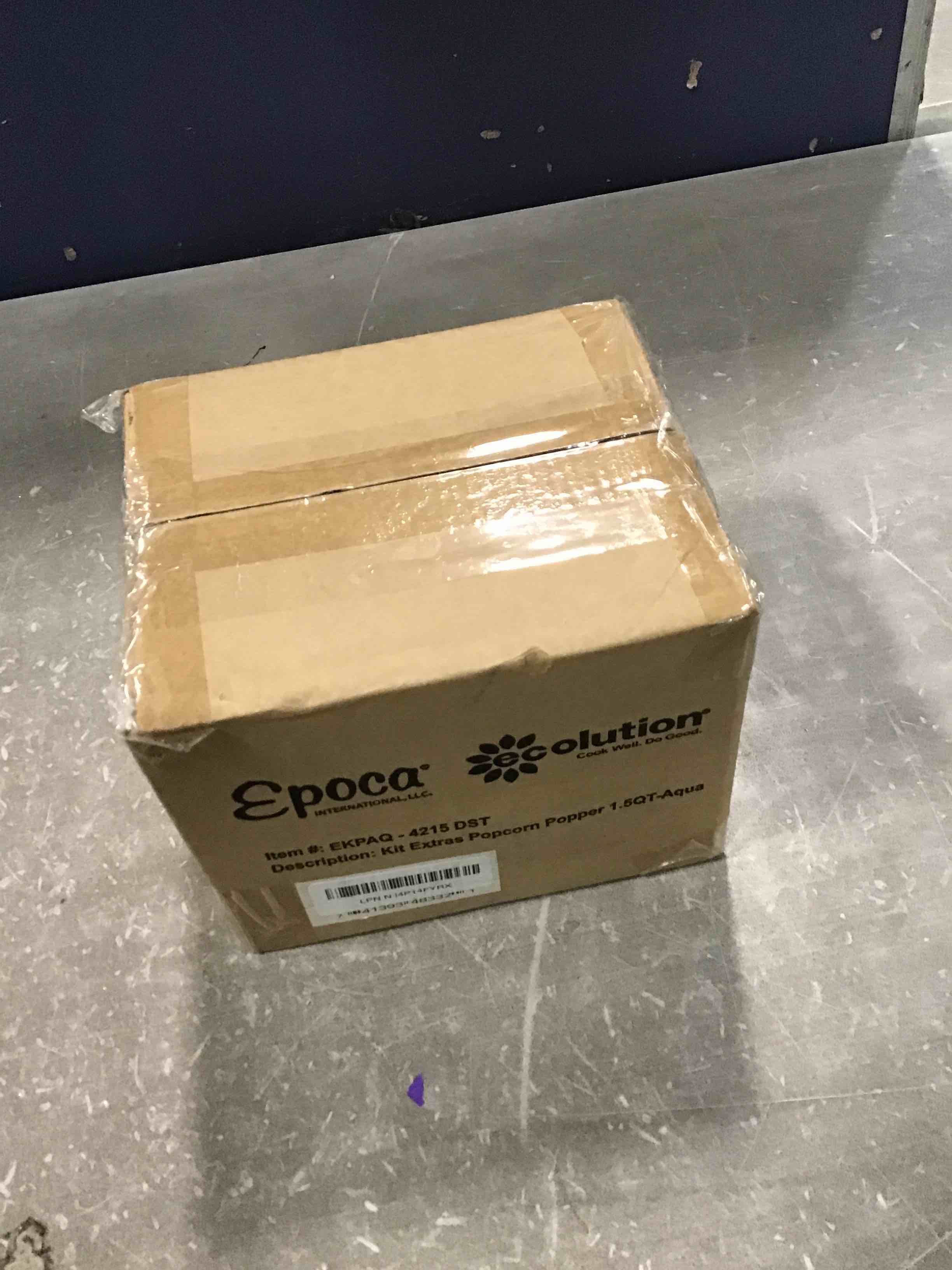 https://s3.amazonaws.com/lotting-images-prod/bidfta/PPE0412471_1733234304139.jpeg