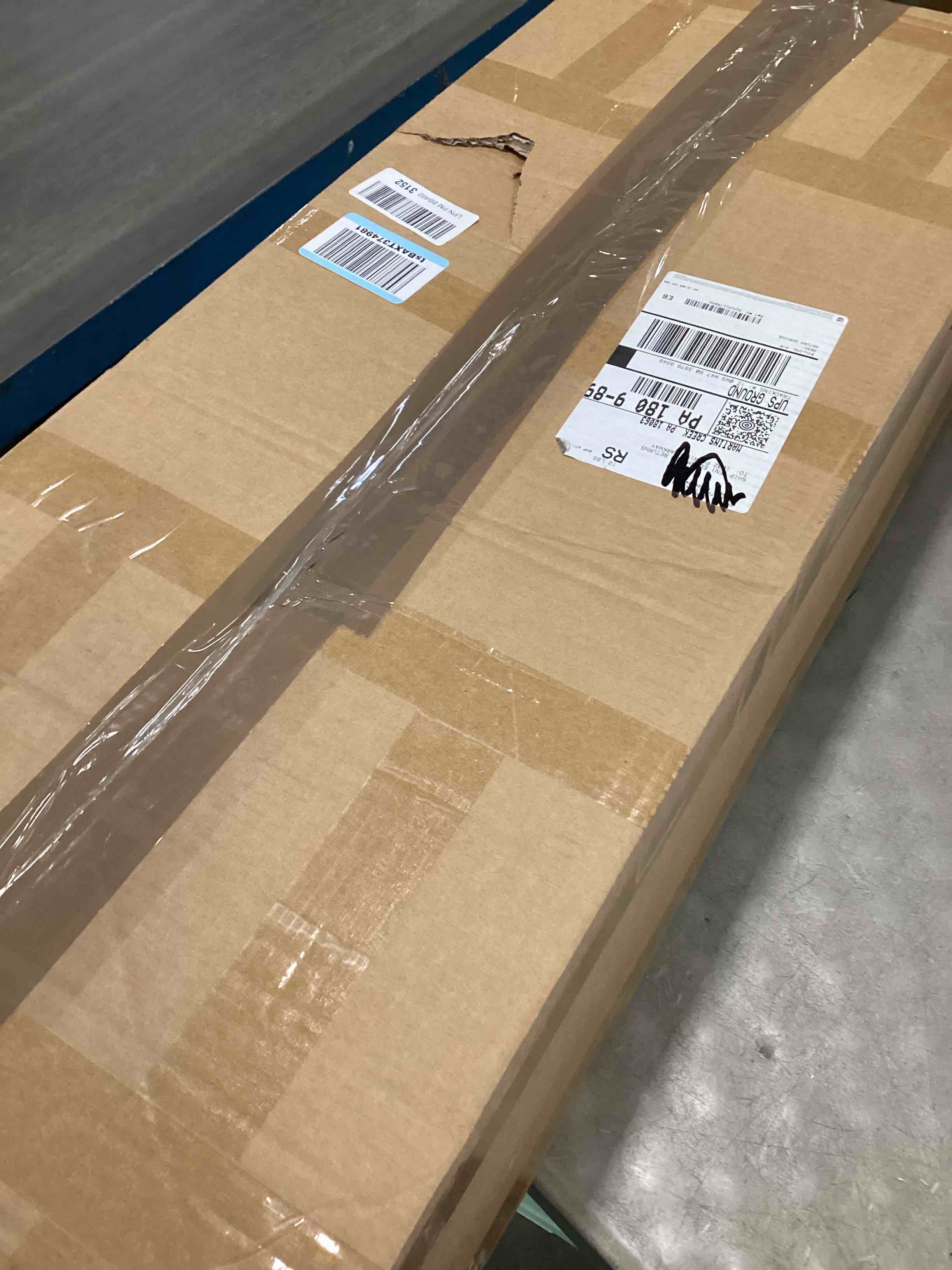 https://s3.amazonaws.com/lotting-images-prod/bidfta/PPE0414837_1731162604642.jpeg