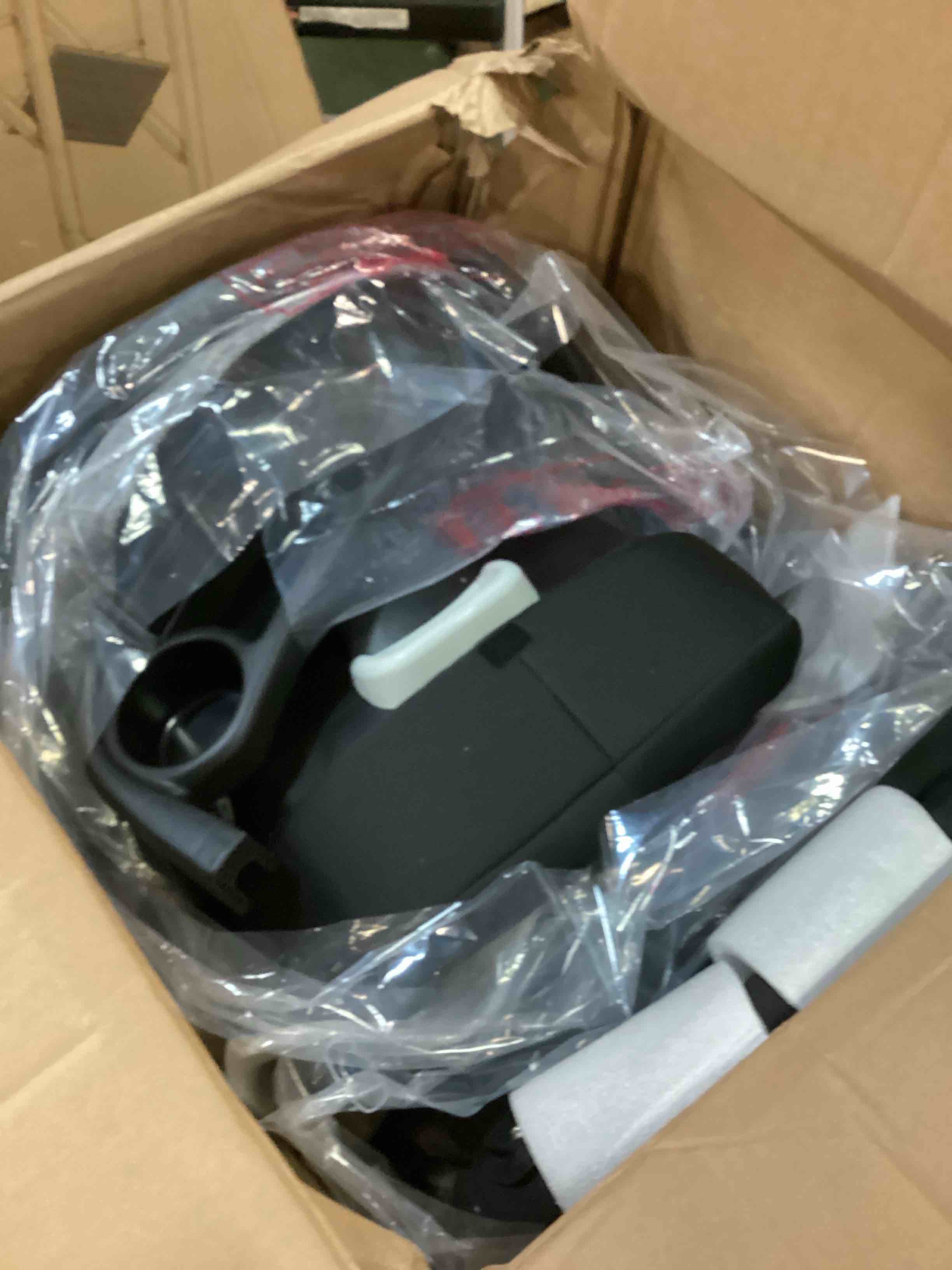https://s3.amazonaws.com/lotting-images-prod/bidfta/PPE0415613_1730729908022.jpeg