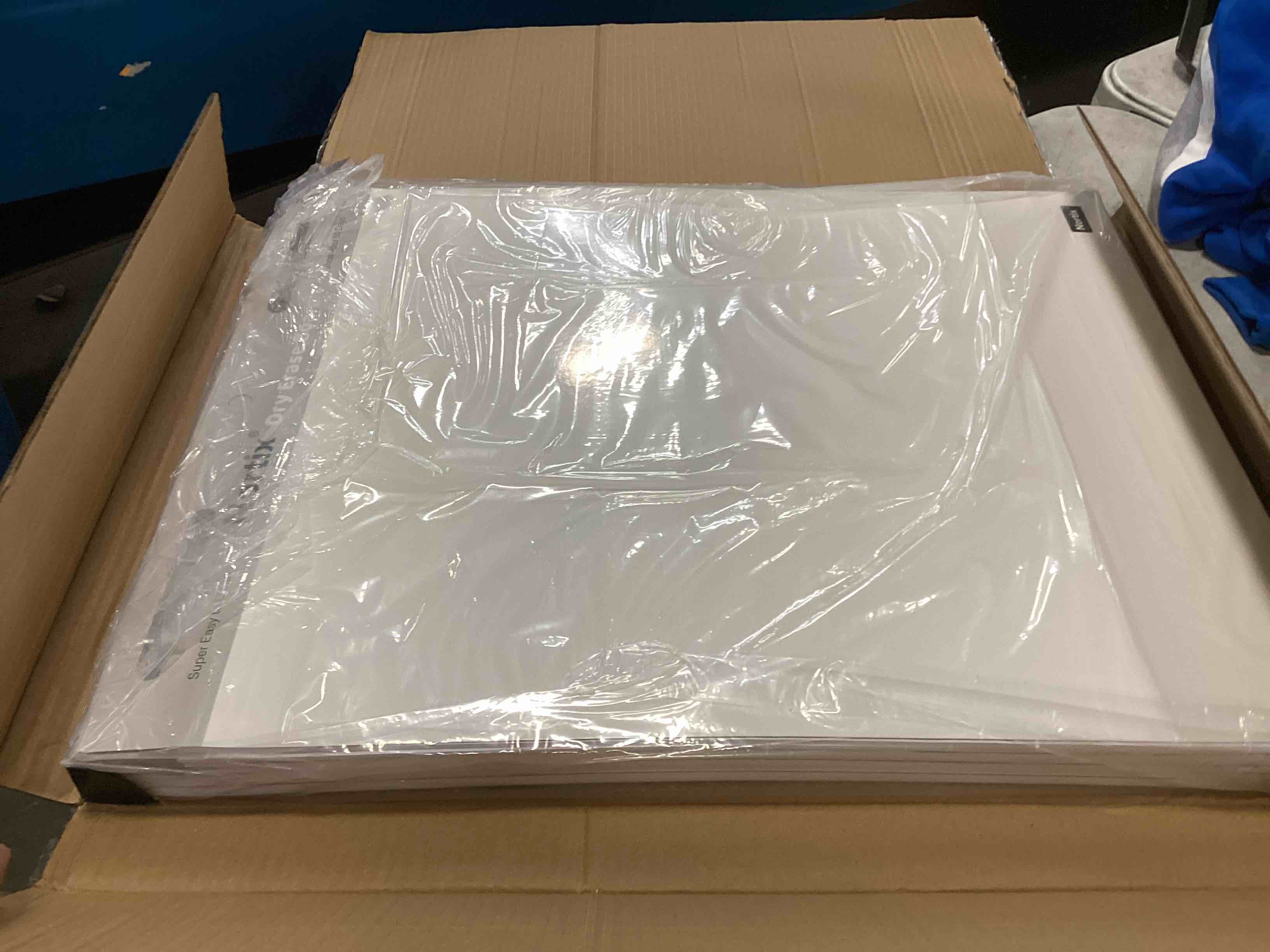 https://s3.amazonaws.com/lotting-images-prod/bidfta/PPE0416049_1729021840781.jpeg