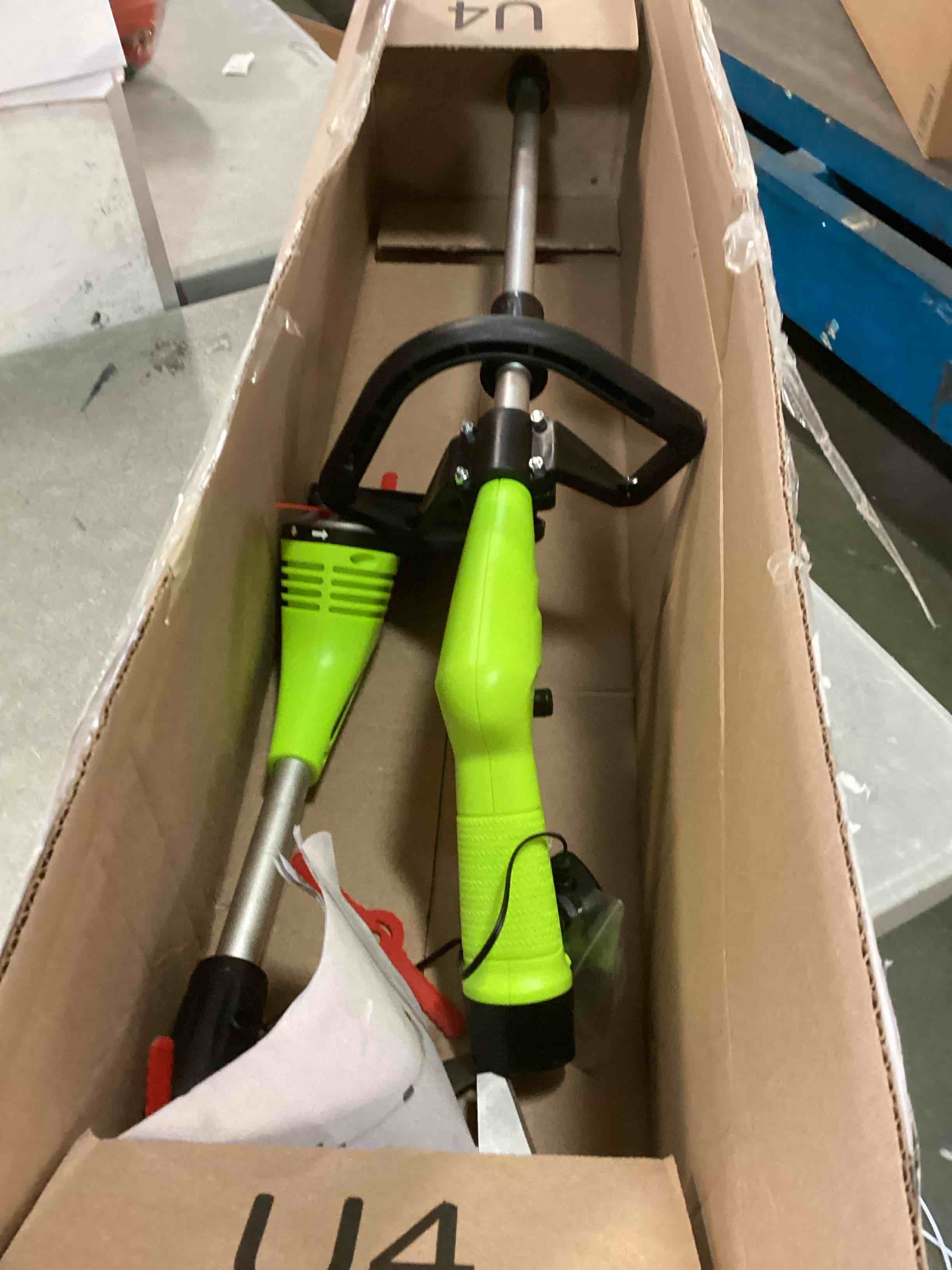 https://s3.amazonaws.com/lotting-images-prod/bidfta/PPE0416270_1728743375913.jpeg