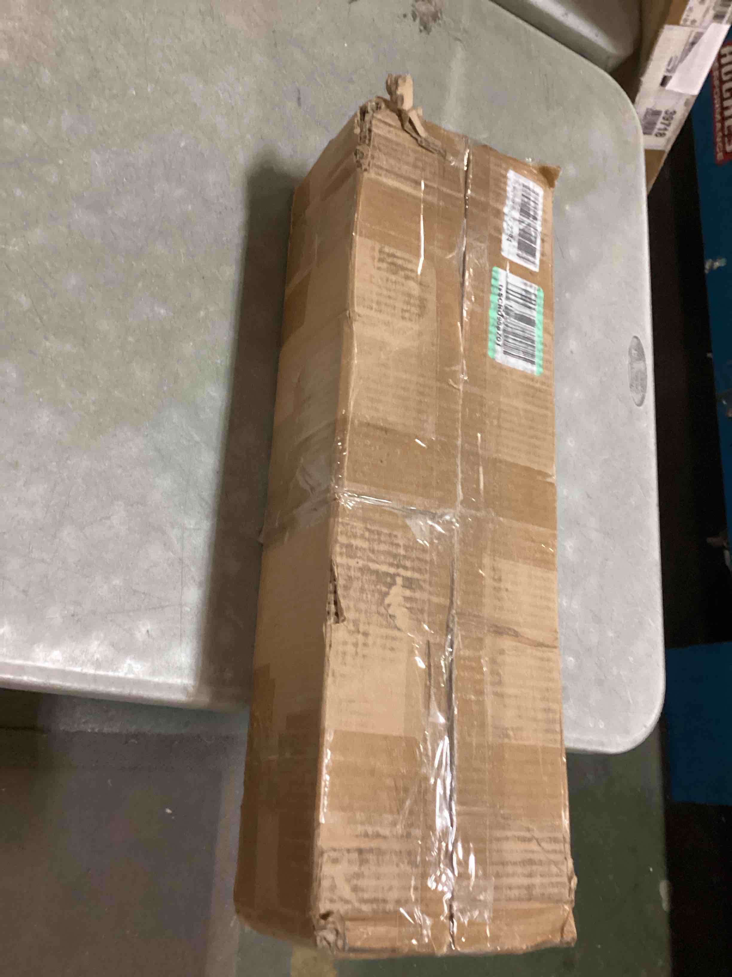 https://s3.amazonaws.com/lotting-images-prod/bidfta/PPE0416385_1728732358424.jpeg