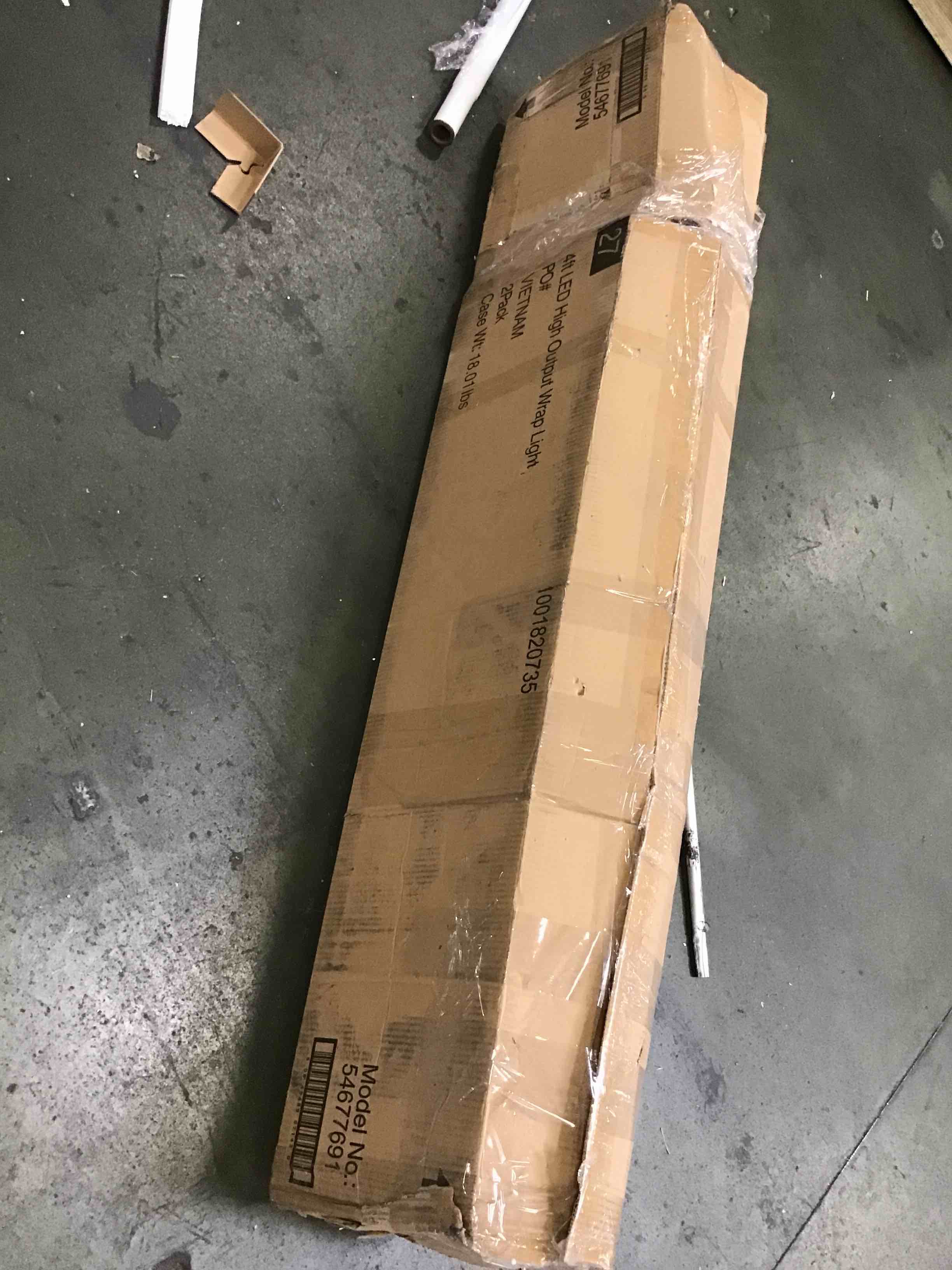 https://s3.amazonaws.com/lotting-images-prod/bidfta/PPE0416411_1728675352783.jpeg