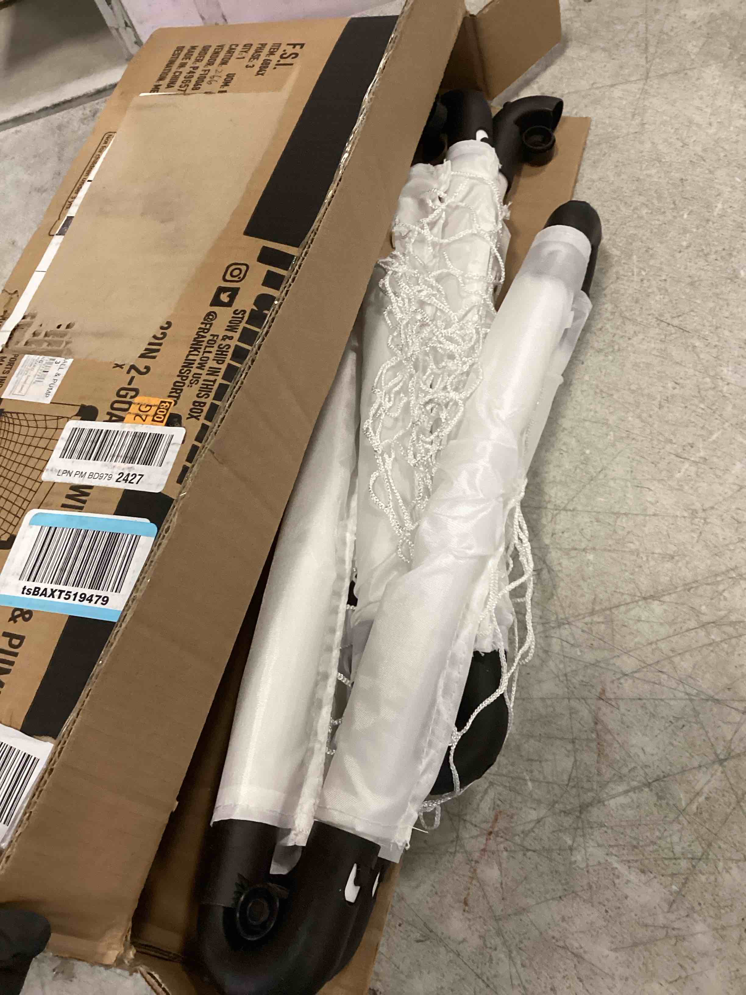 https://s3.amazonaws.com/lotting-images-prod/bidfta/PPE0417000_1728484064264.jpeg