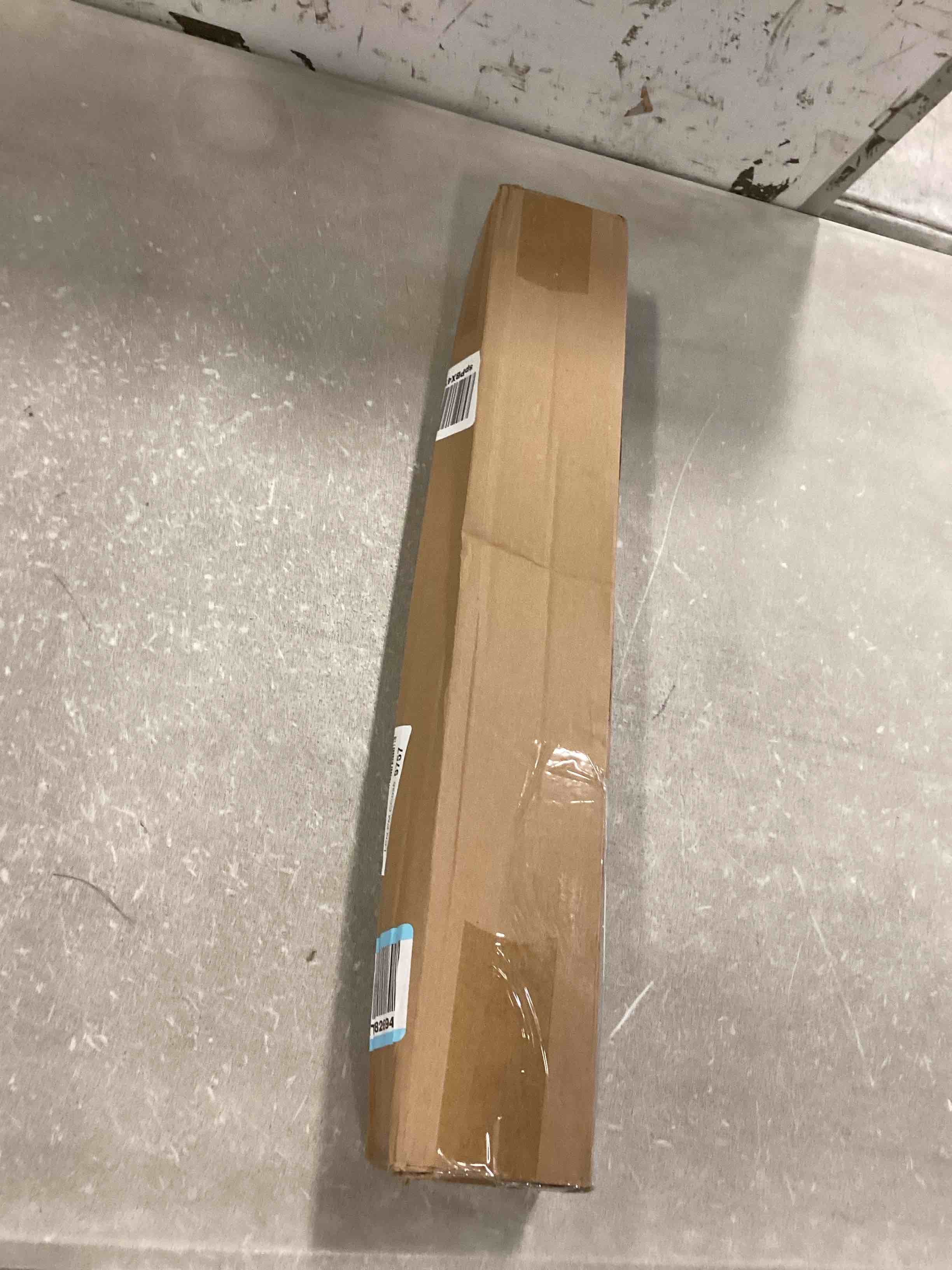 https://s3.amazonaws.com/lotting-images-prod/bidfta/PPE0417229_1728400927969.jpeg