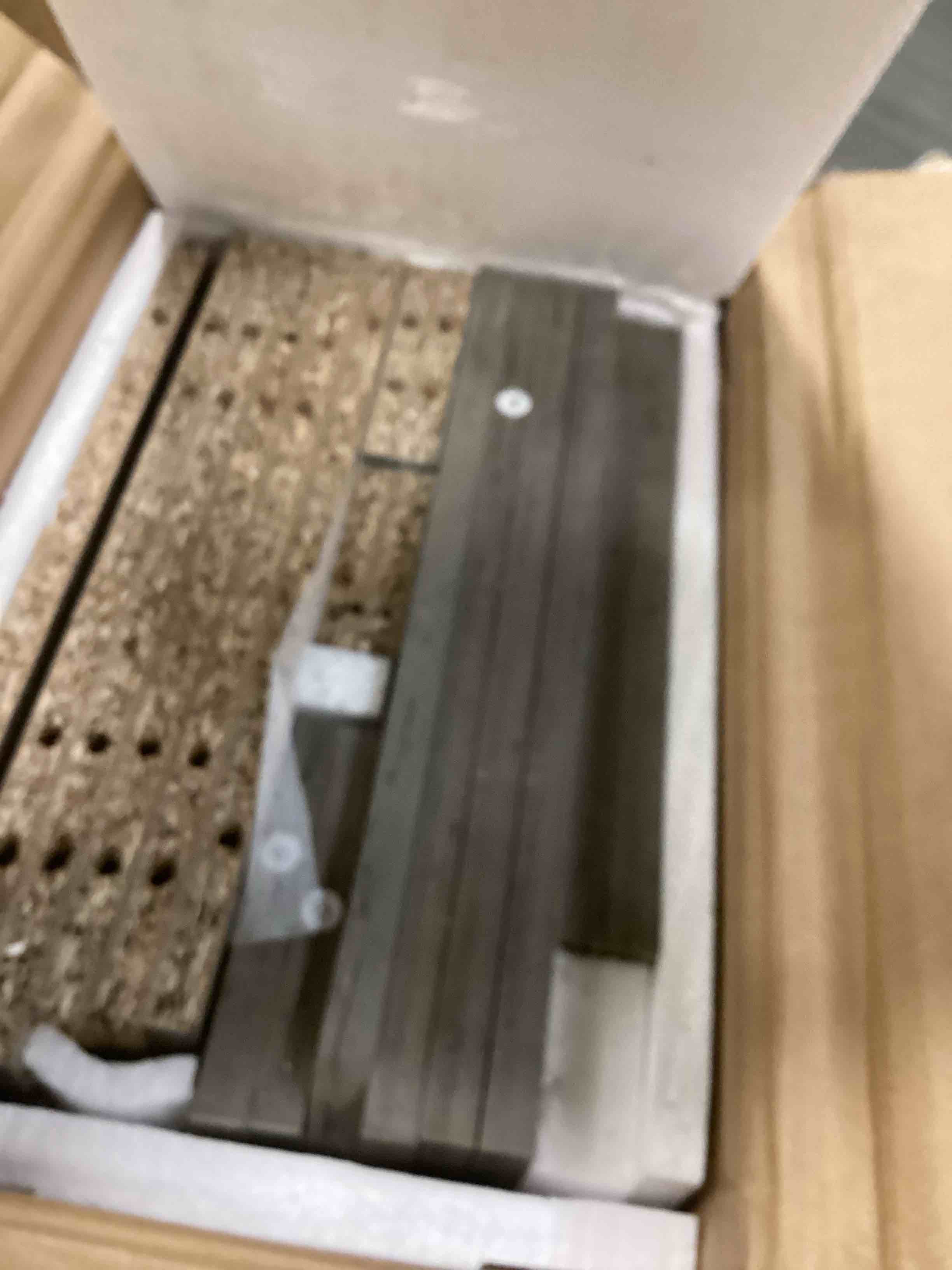 https://s3.amazonaws.com/lotting-images-prod/bidfta/PPE0418267_1729816809468.jpeg