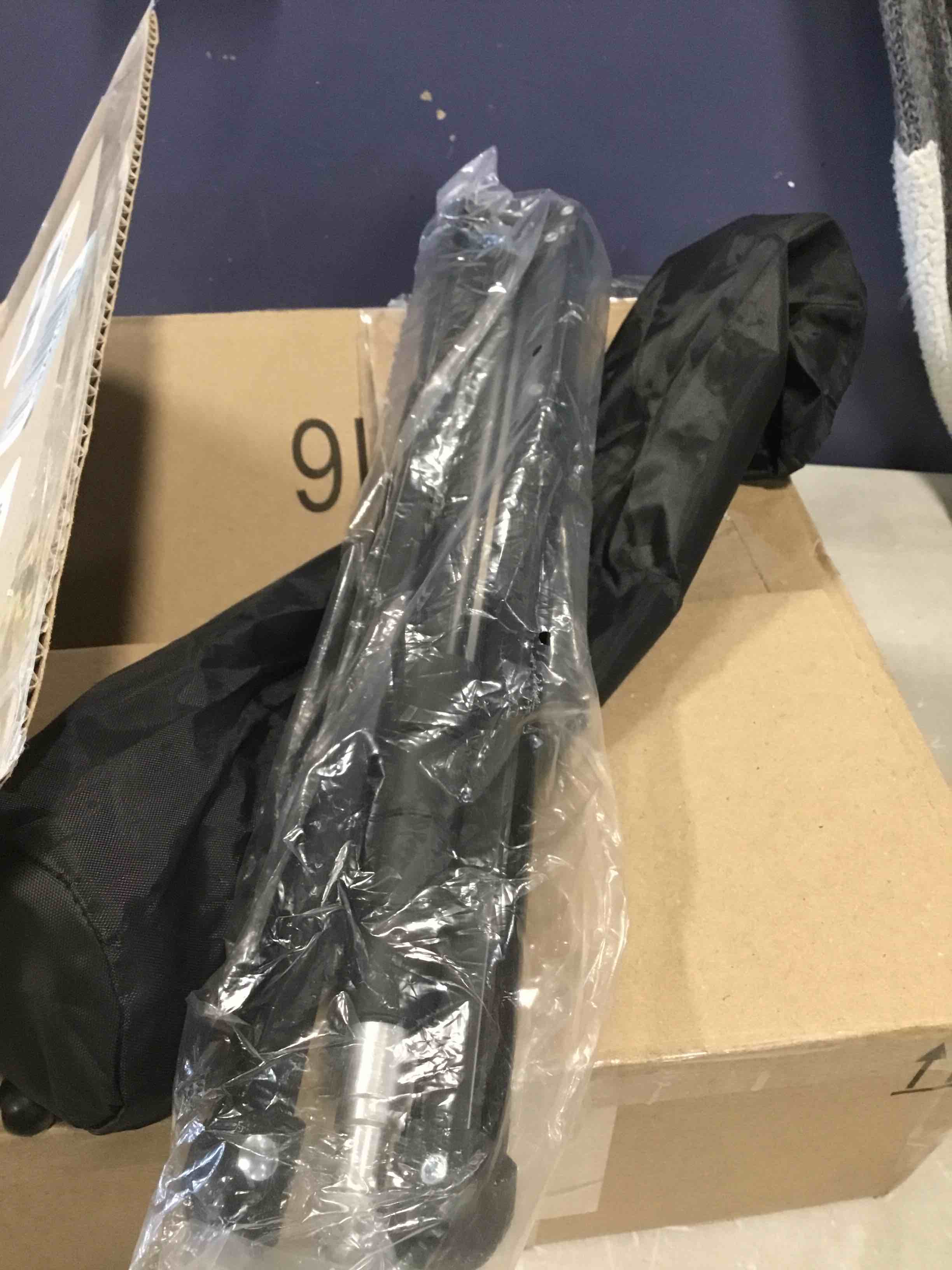 https://s3.amazonaws.com/lotting-images-prod/bidfta/PPE0419146_1729176447471.jpeg