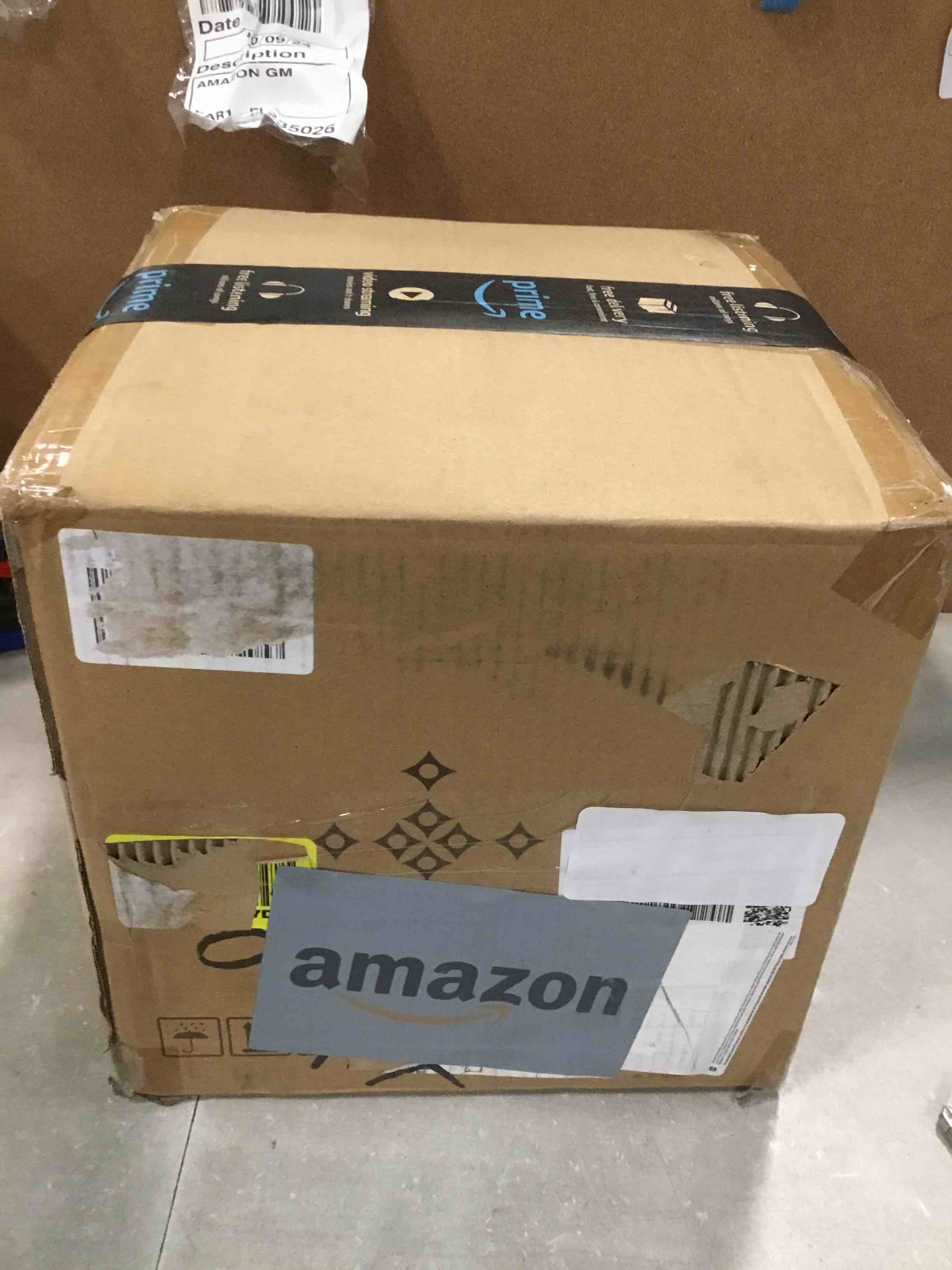 https://s3.amazonaws.com/lotting-images-prod/bidfta/PPE0419681_1728997965582.jpeg