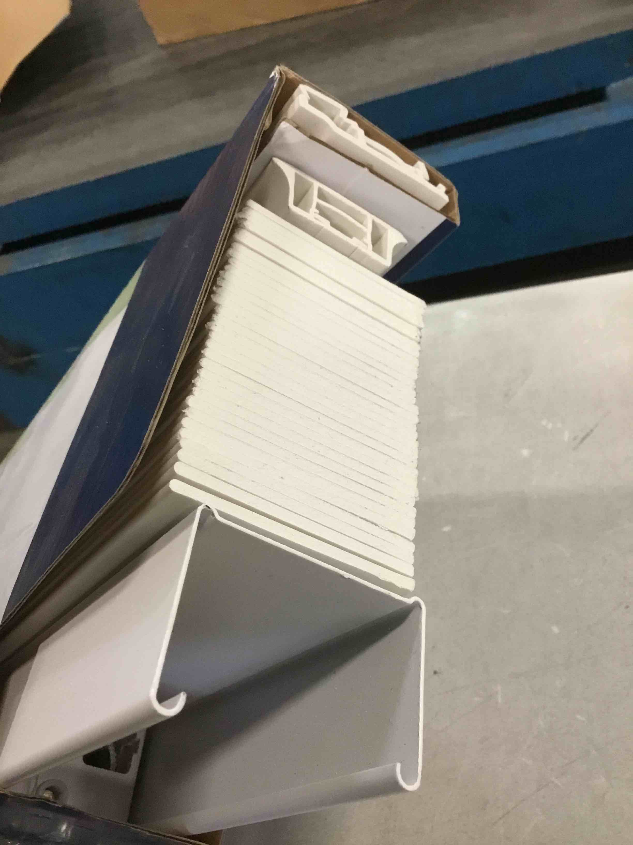 https://s3.amazonaws.com/lotting-images-prod/bidfta/PPE0419962_1728911375086.jpeg