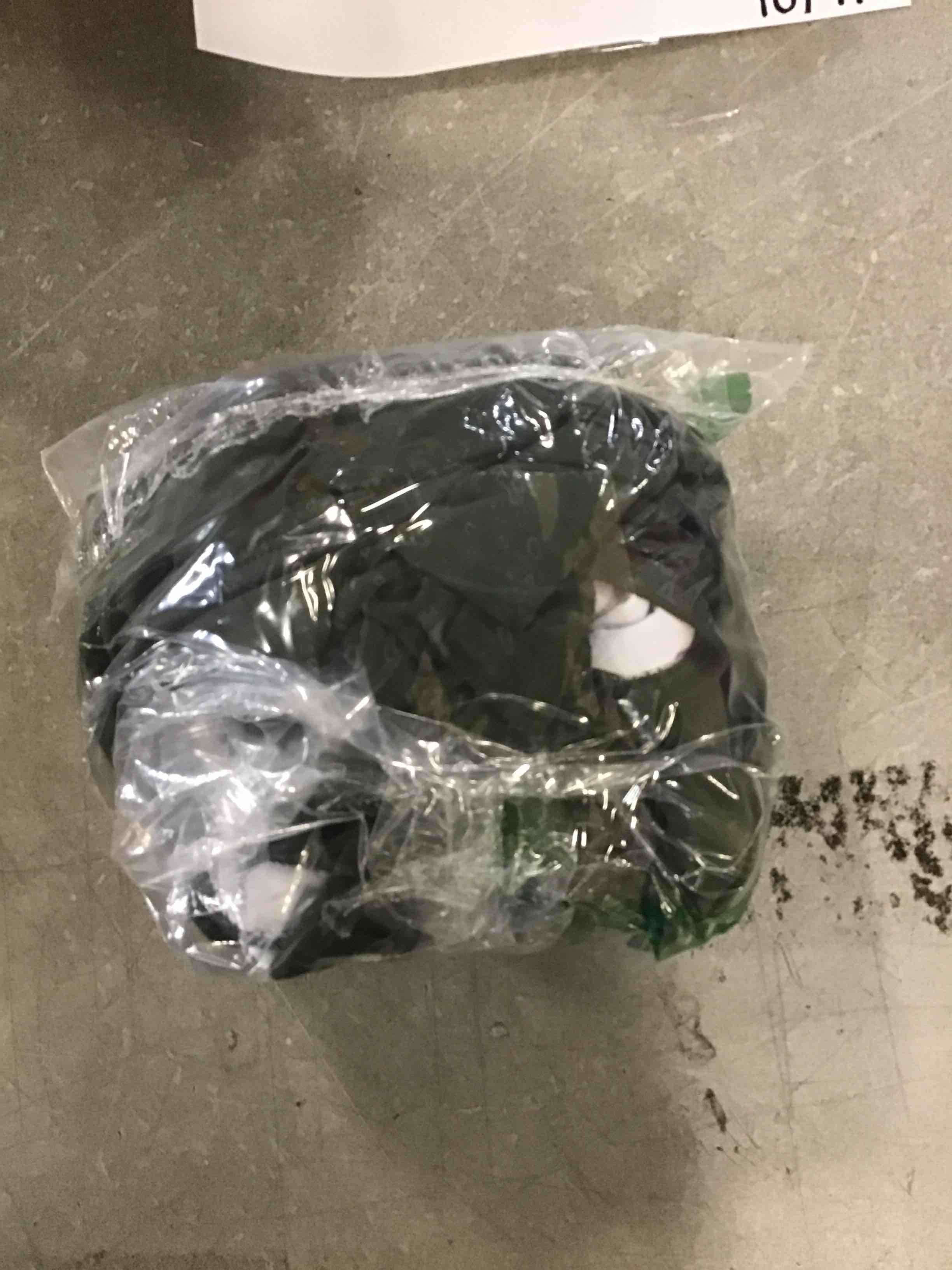 https://s3.amazonaws.com/lotting-images-prod/bidfta/PPE0420343_1728935778540.jpeg