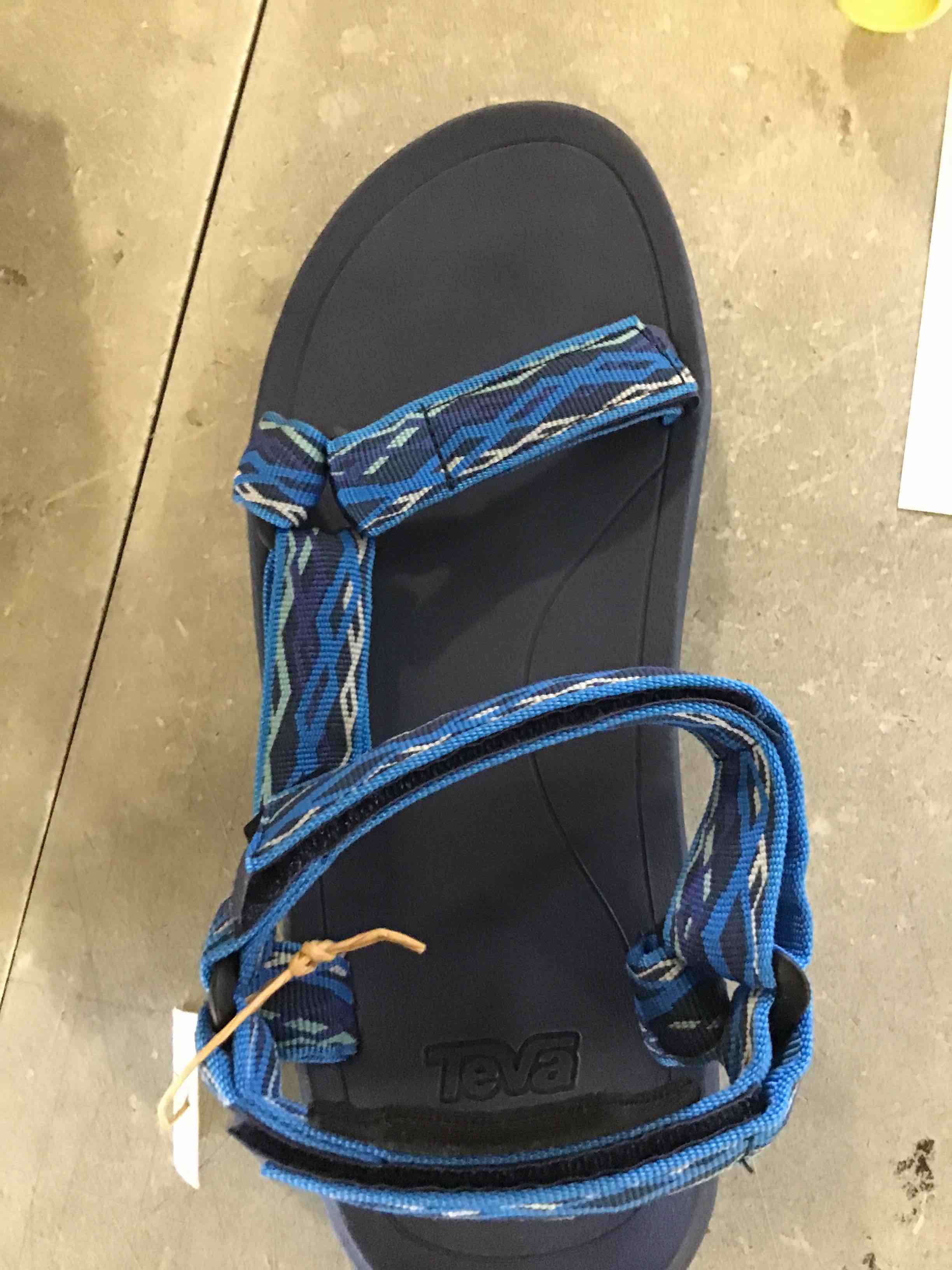 https://s3.amazonaws.com/lotting-images-prod/bidfta/PPE0420593_1729021555550.jpeg