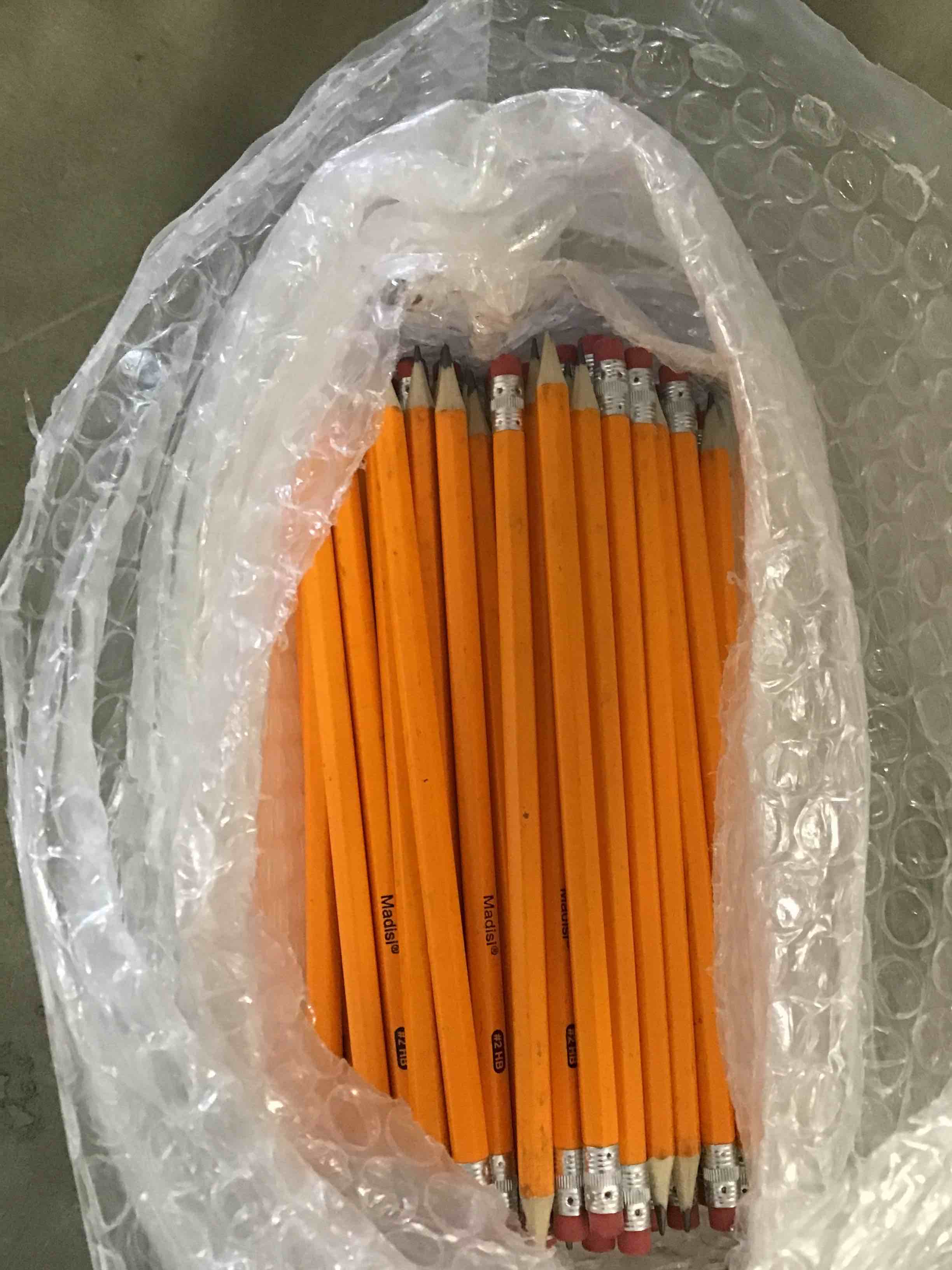 https://s3.amazonaws.com/lotting-images-prod/bidfta/PPE0420845_1729105248057.jpeg
