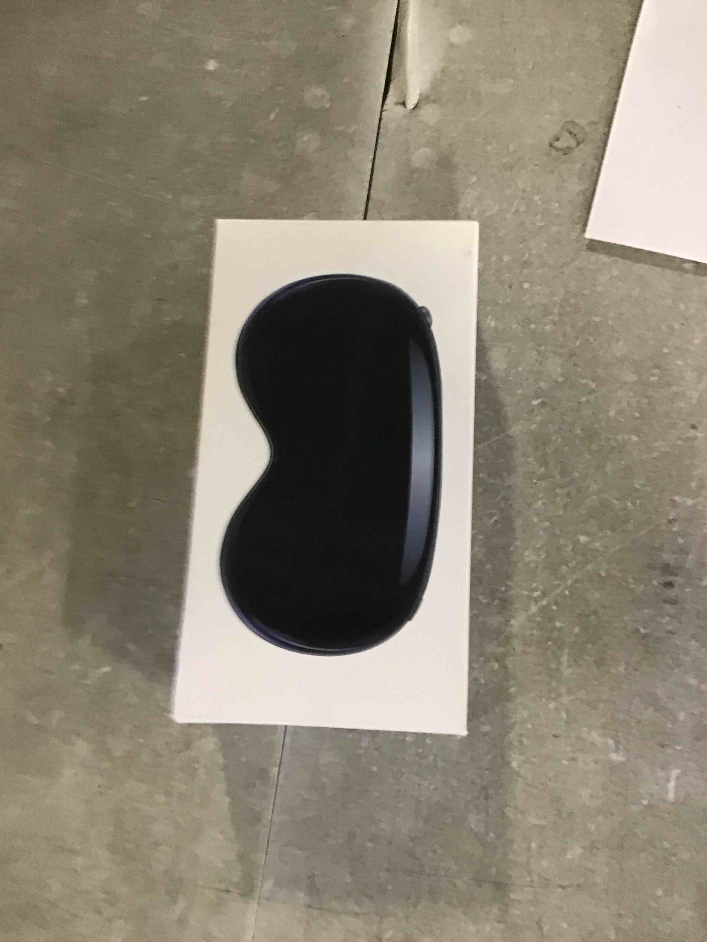 https://s3.amazonaws.com/lotting-images-prod/bidfta/PPE0421078_1729187572725.jpeg