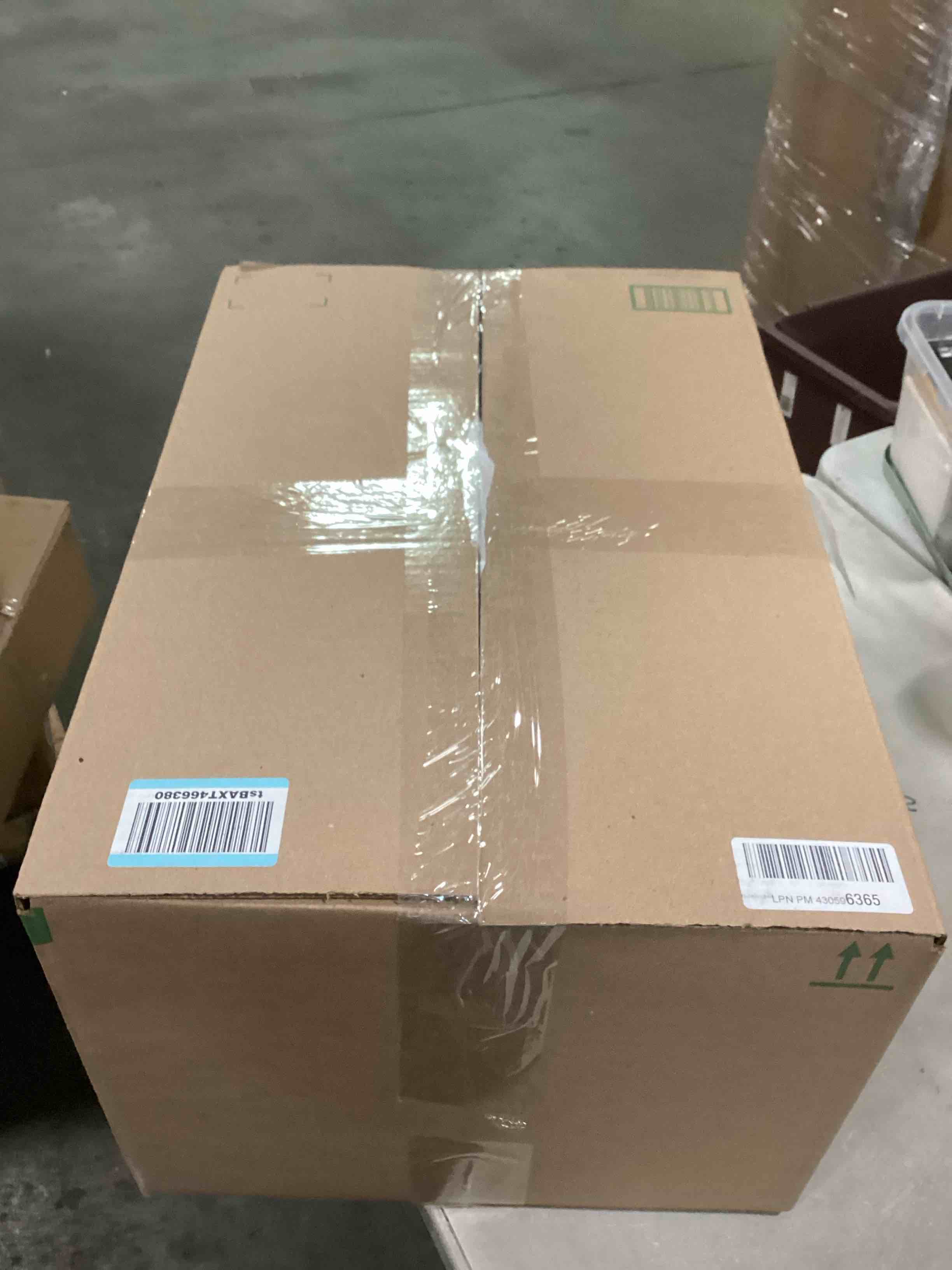https://s3.amazonaws.com/lotting-images-prod/bidfta/PPE0422005_1729595208428.jpeg