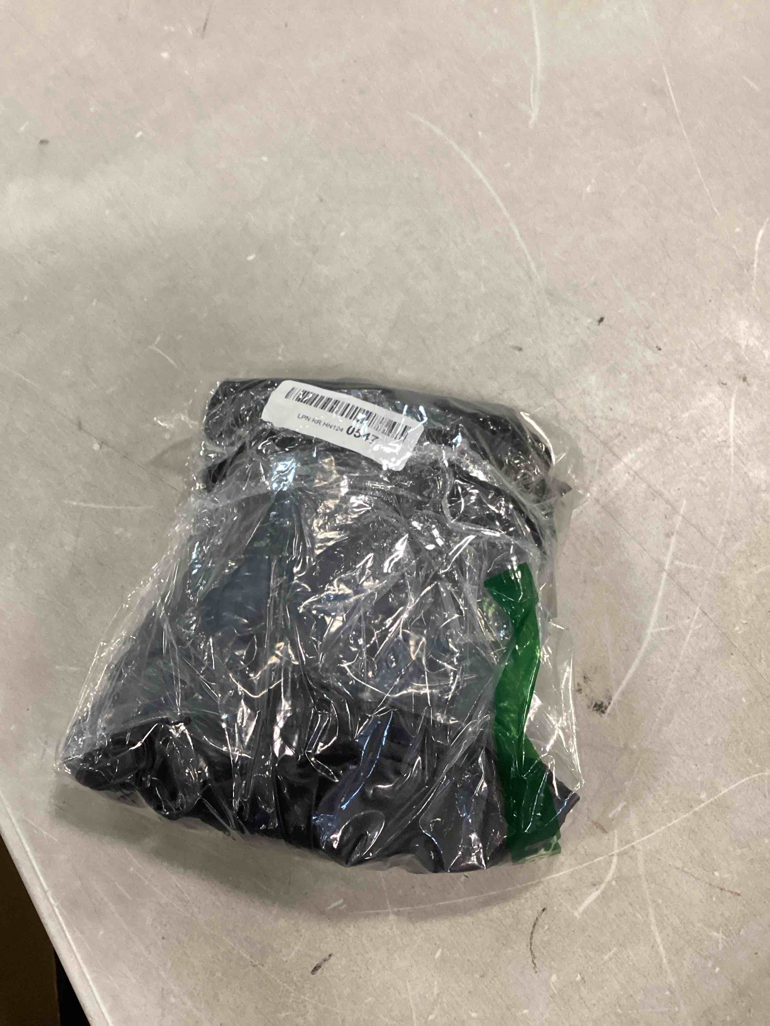 https://s3.amazonaws.com/lotting-images-prod/bidfta/PPE0422011_1729541665881.jpeg