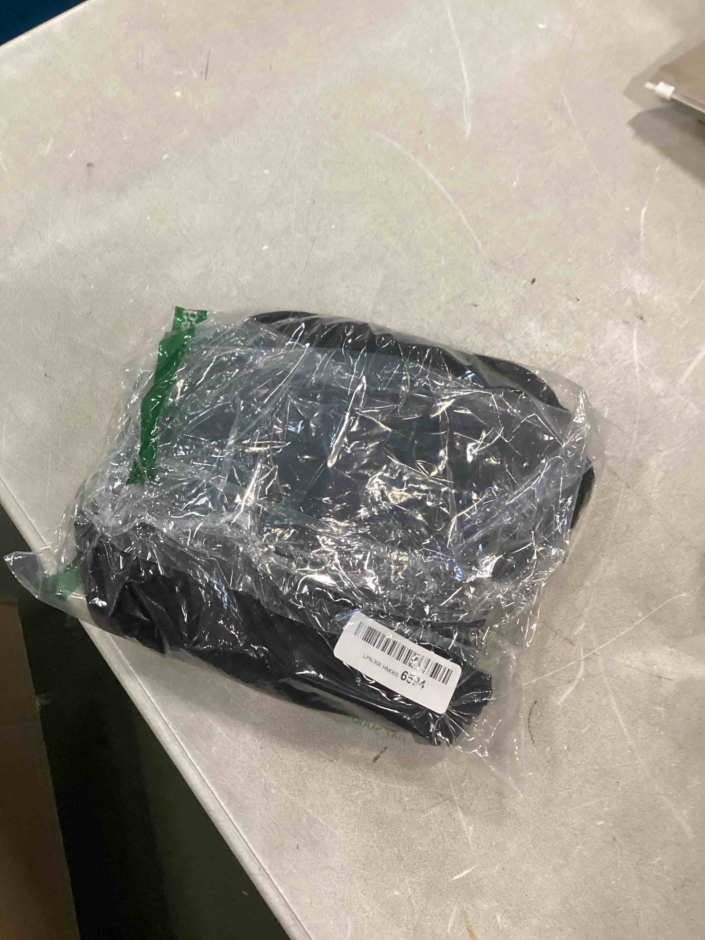 https://s3.amazonaws.com/lotting-images-prod/bidfta/PPE0422012_1729541595727.jpeg